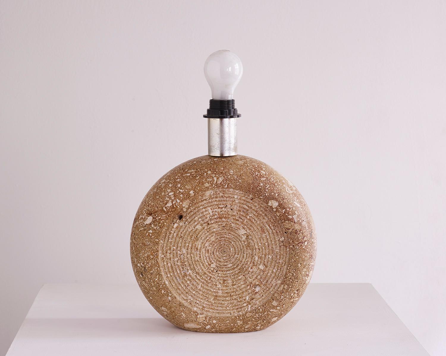 Late 20th Century Italian Travertine and Silk Shade Table Lamp by Fratelli Mannelli, Italy, 1970 For Sale