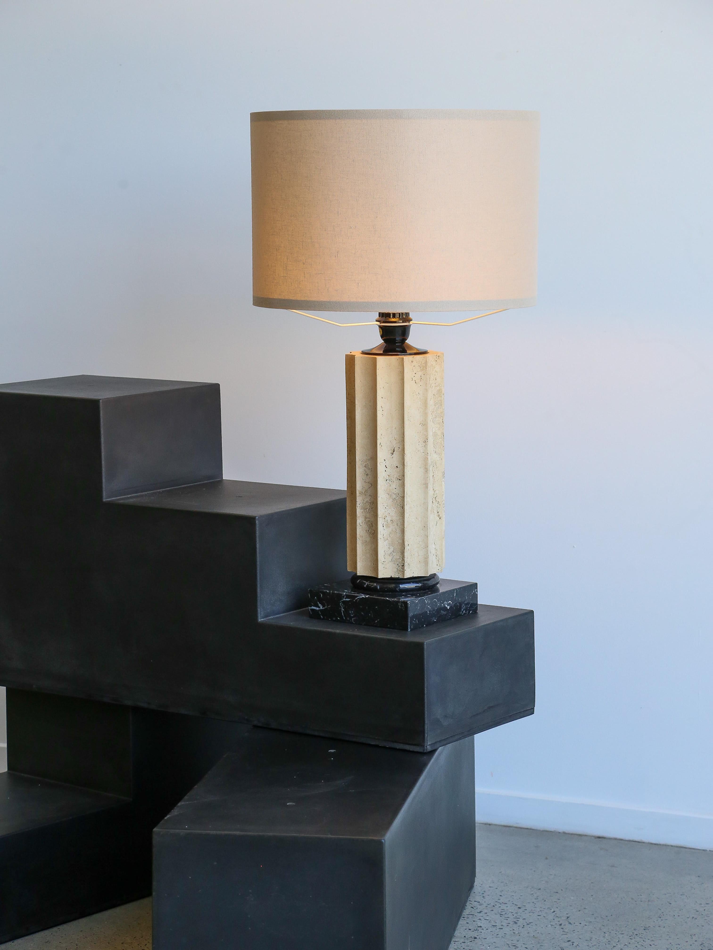 Italian Travertine & Black Marble Base Table Lamp For Sale 1