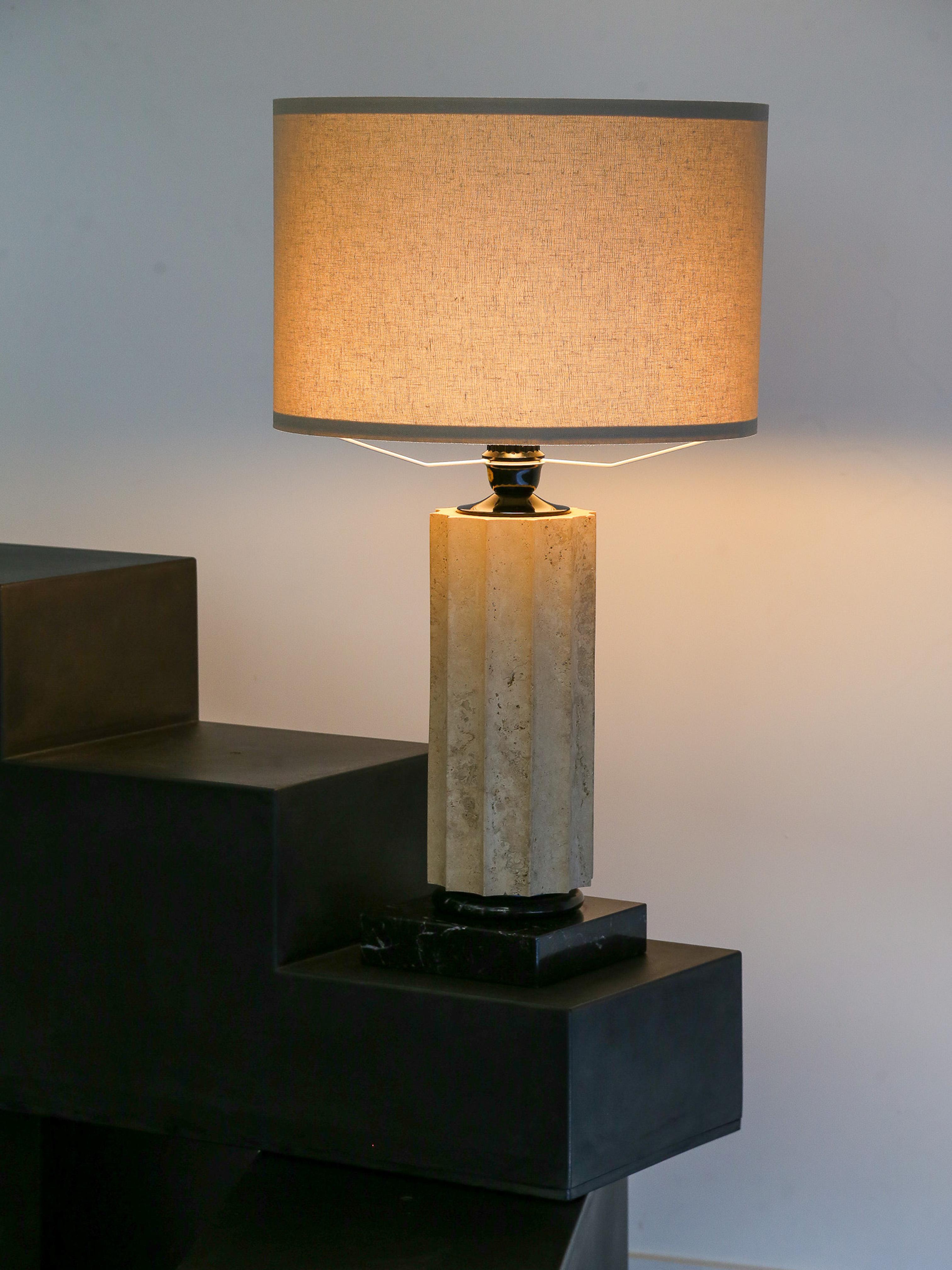 Italian Travertine & Black Marble Base Table Lamp For Sale 2