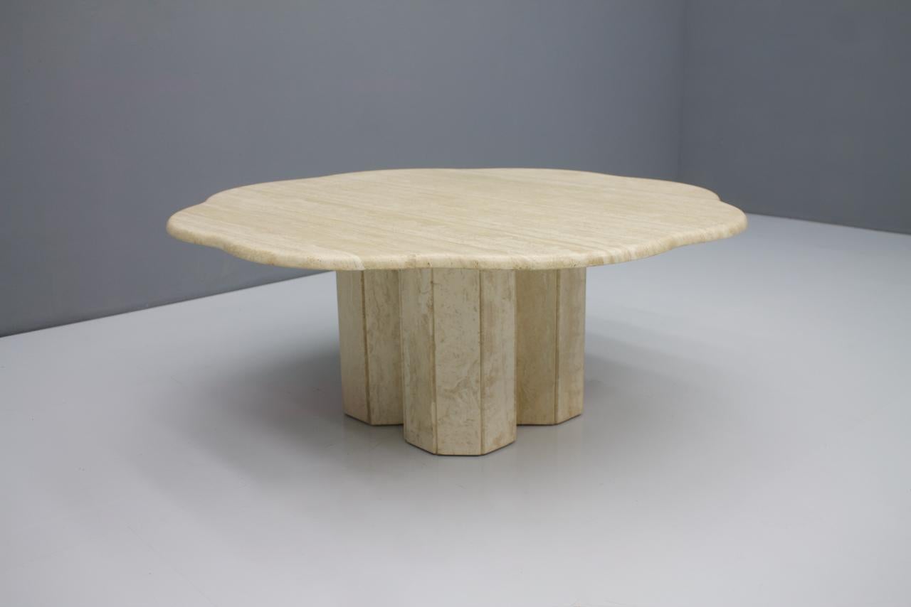 Italian Travertine Coffee Table, 1970s For Sale 2
