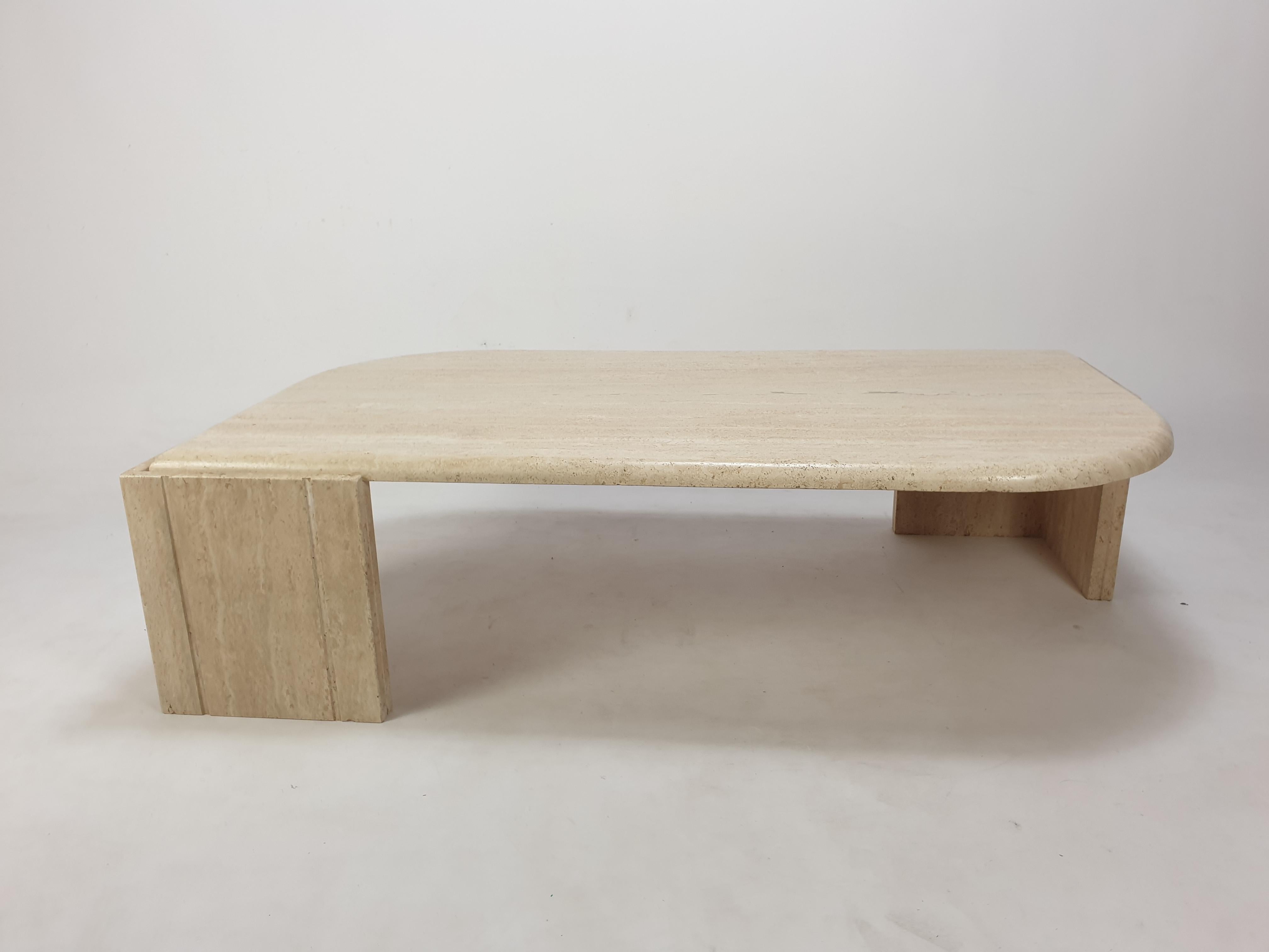 Italian Travertine Coffee Table, 1980s 4