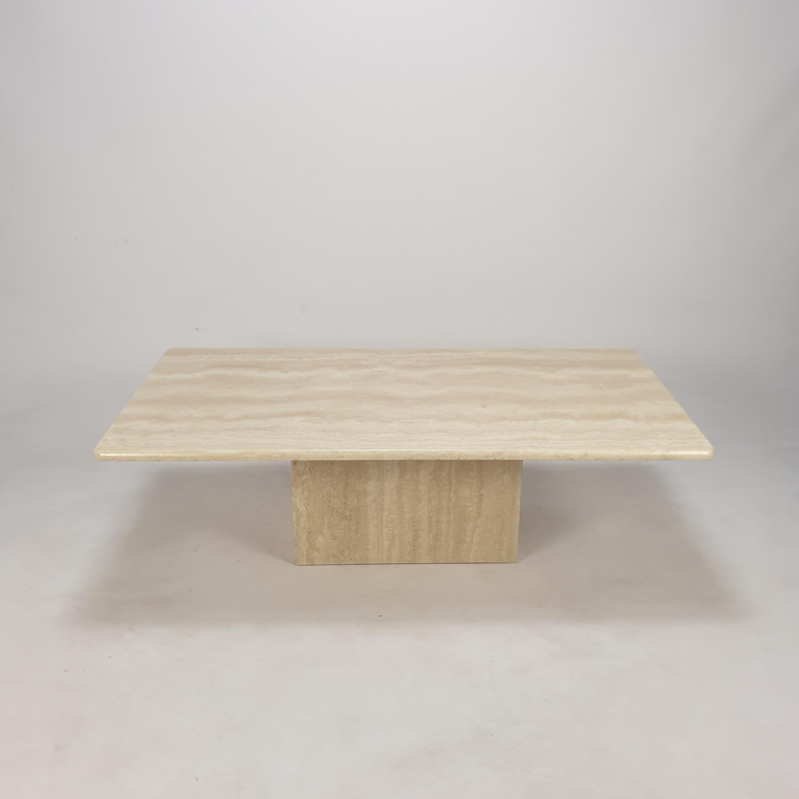 Italian Travertine Coffee Table, 1980s 5