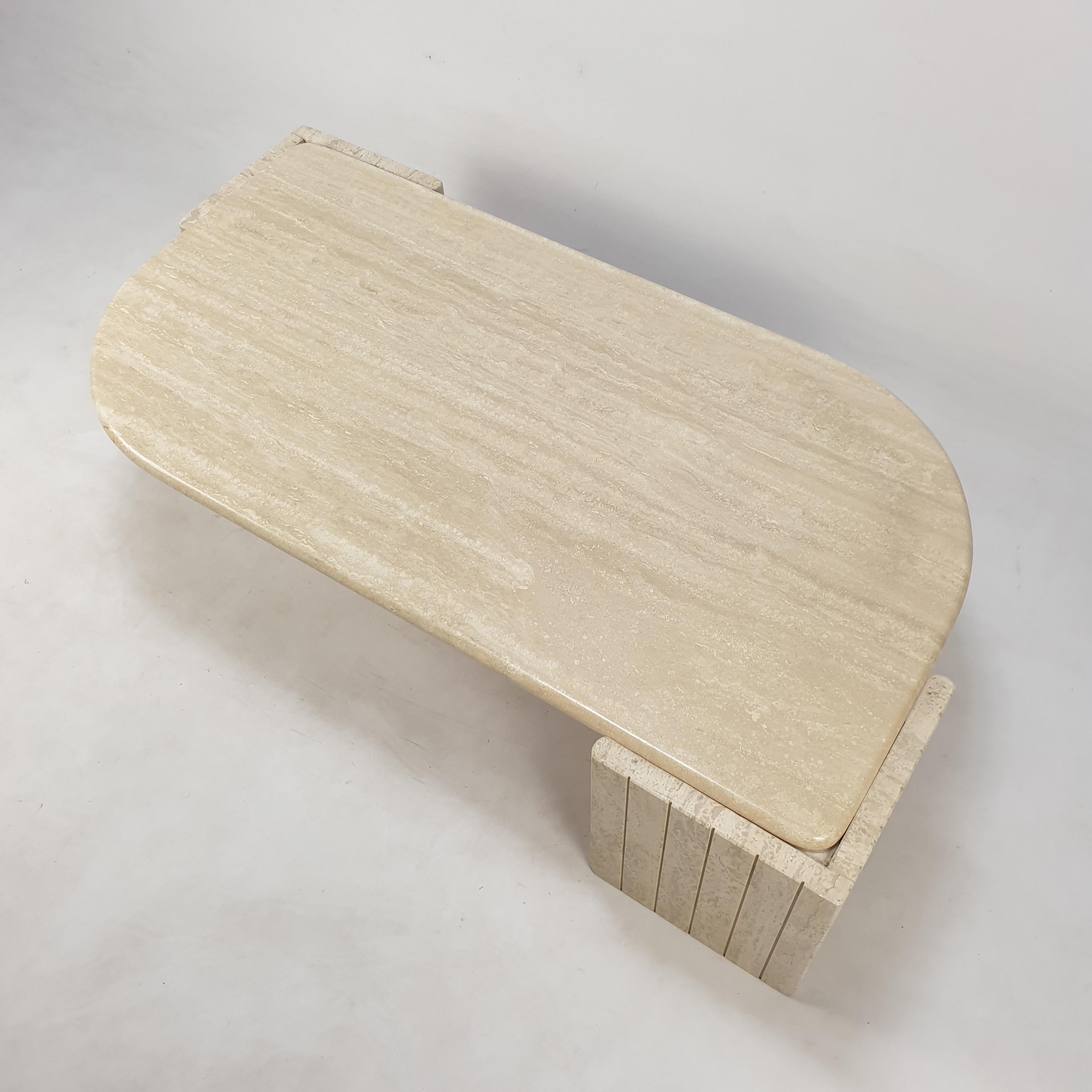 Italian Travertine Coffee Table, 1980s For Sale 7