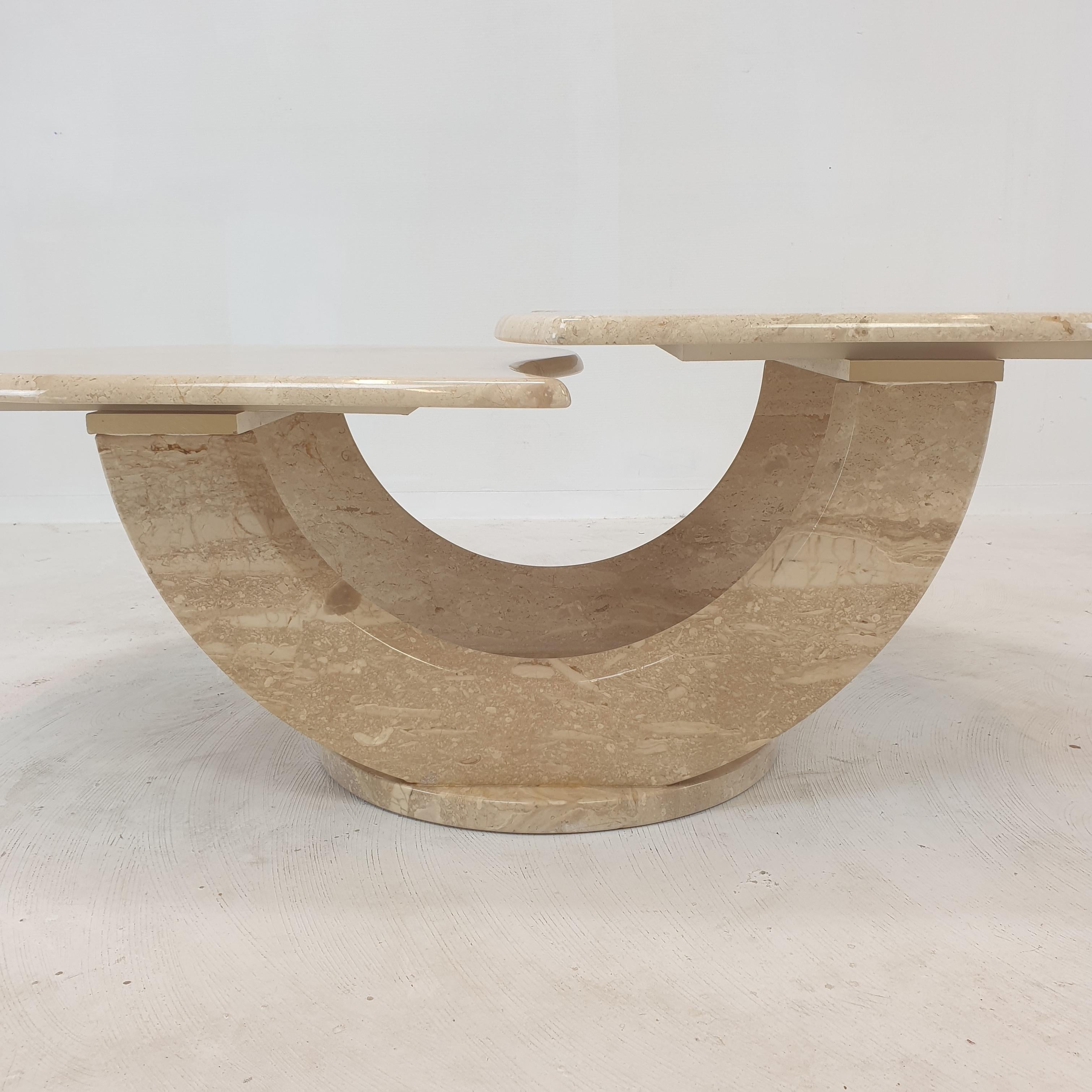 Italian Travertine Coffee Table, 1980s For Sale 8