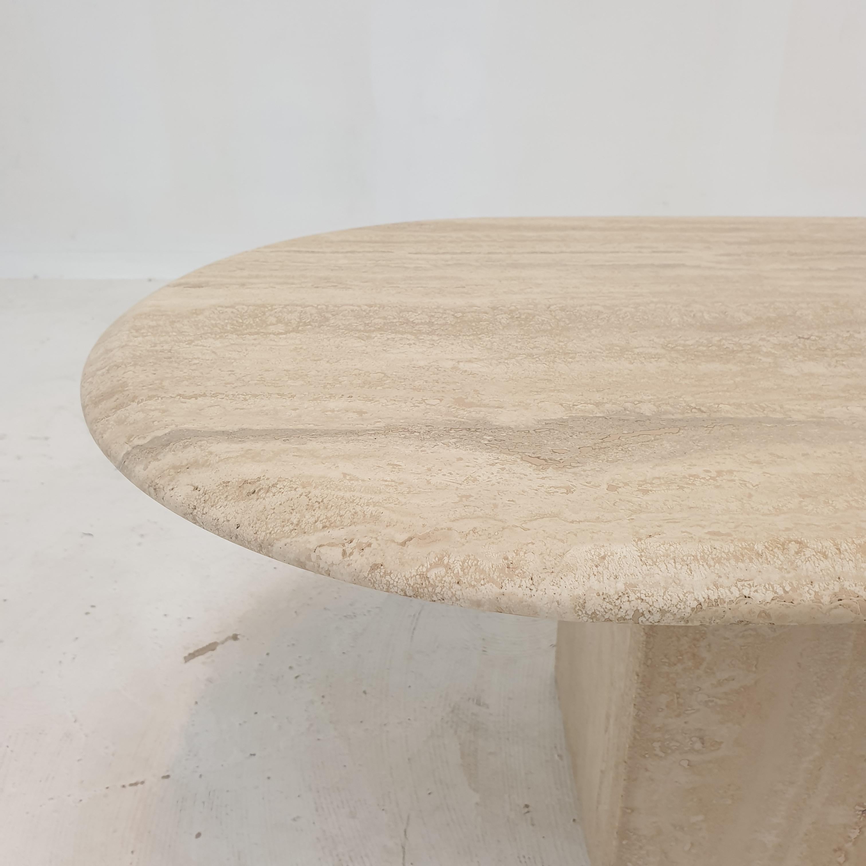 Italian Travertine Coffee Table, 1980's For Sale 9