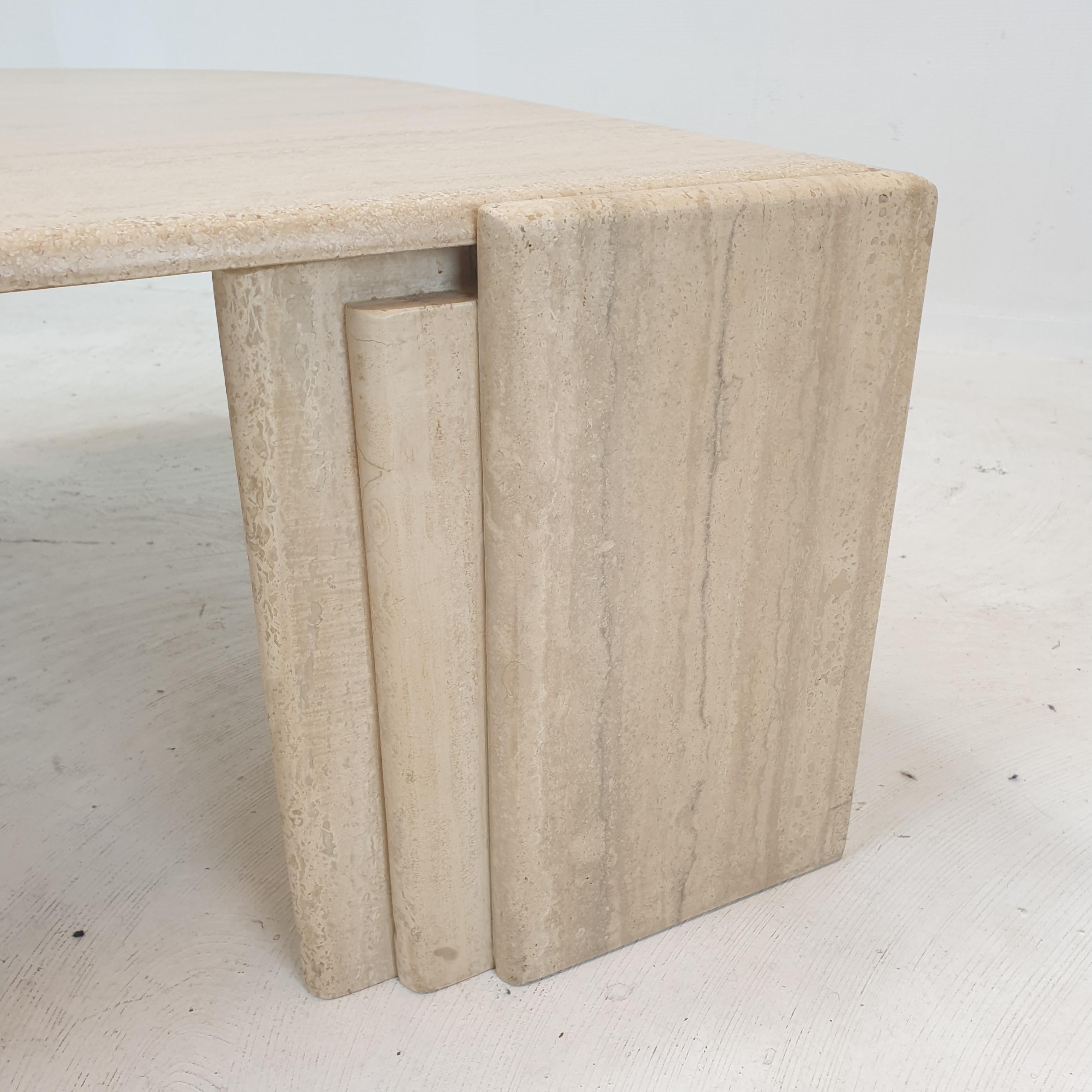 Italian Travertine Coffee Table, 1980's For Sale 10