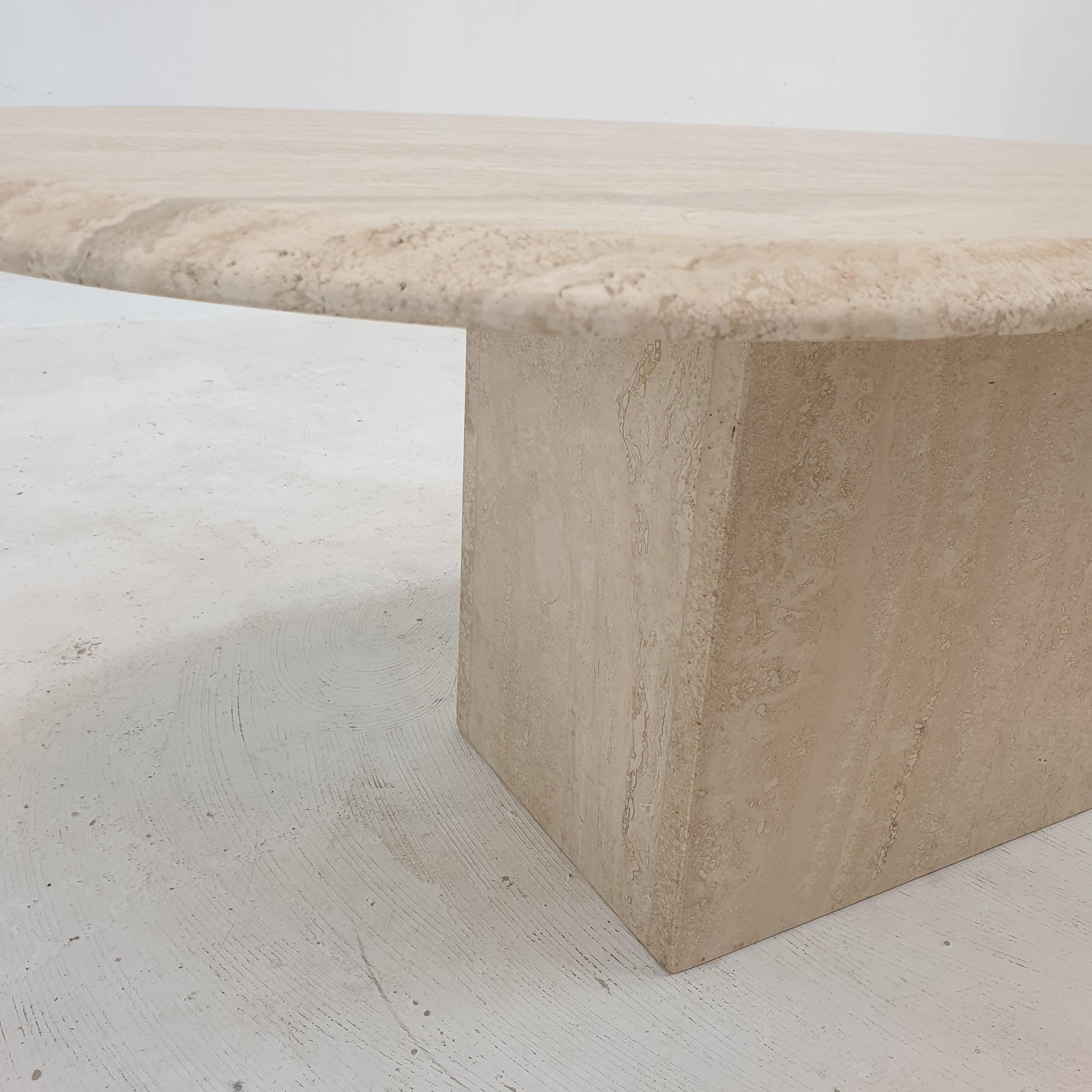 Italian Travertine Coffee Table, 1980's For Sale 11