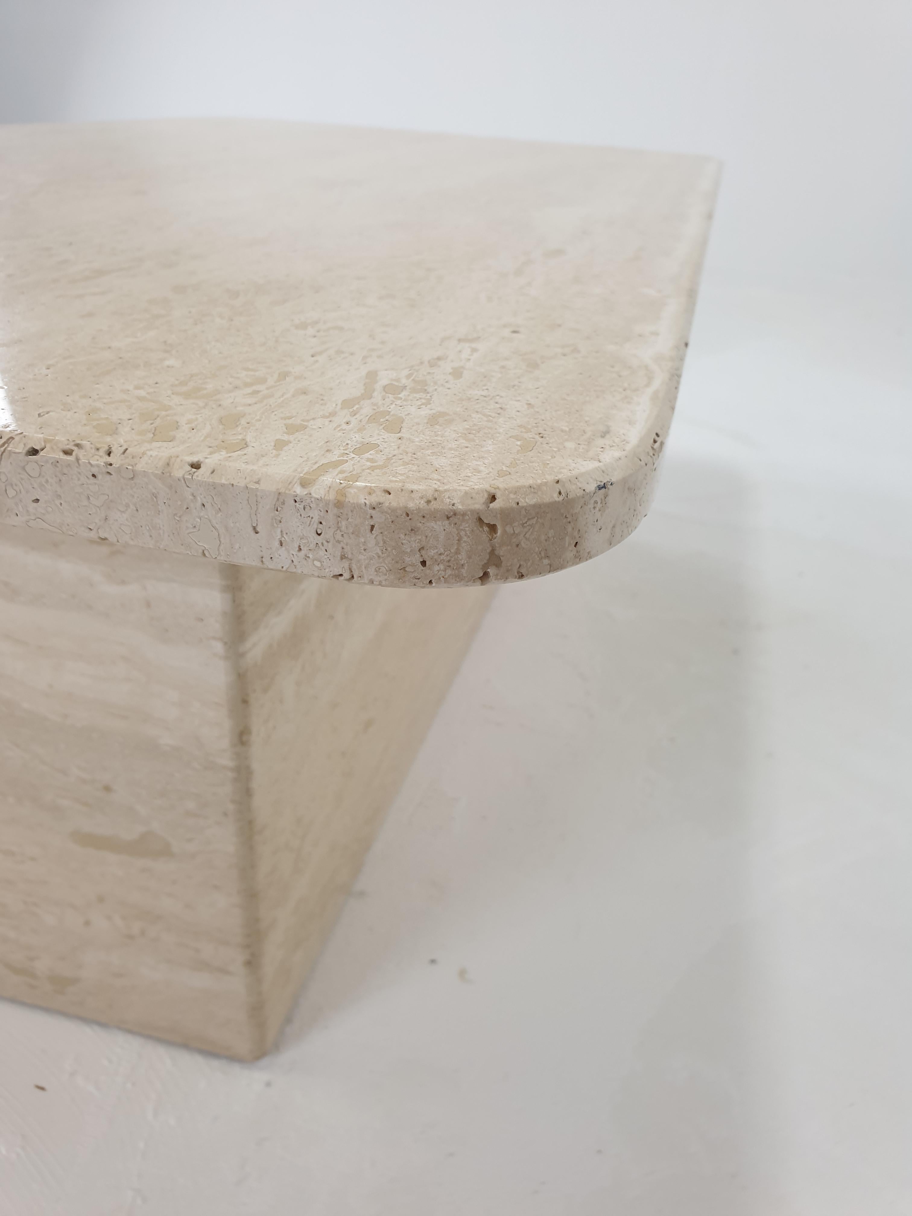 Italian Travertine Coffee Table, 1980s For Sale 12