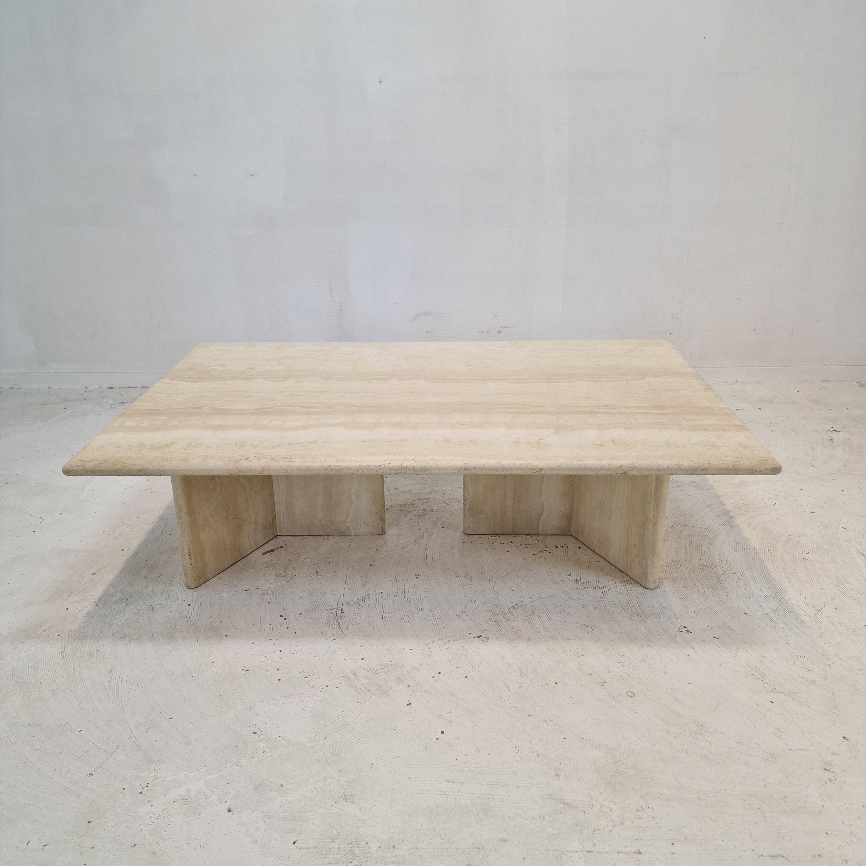 table basse rectangulaire travertin