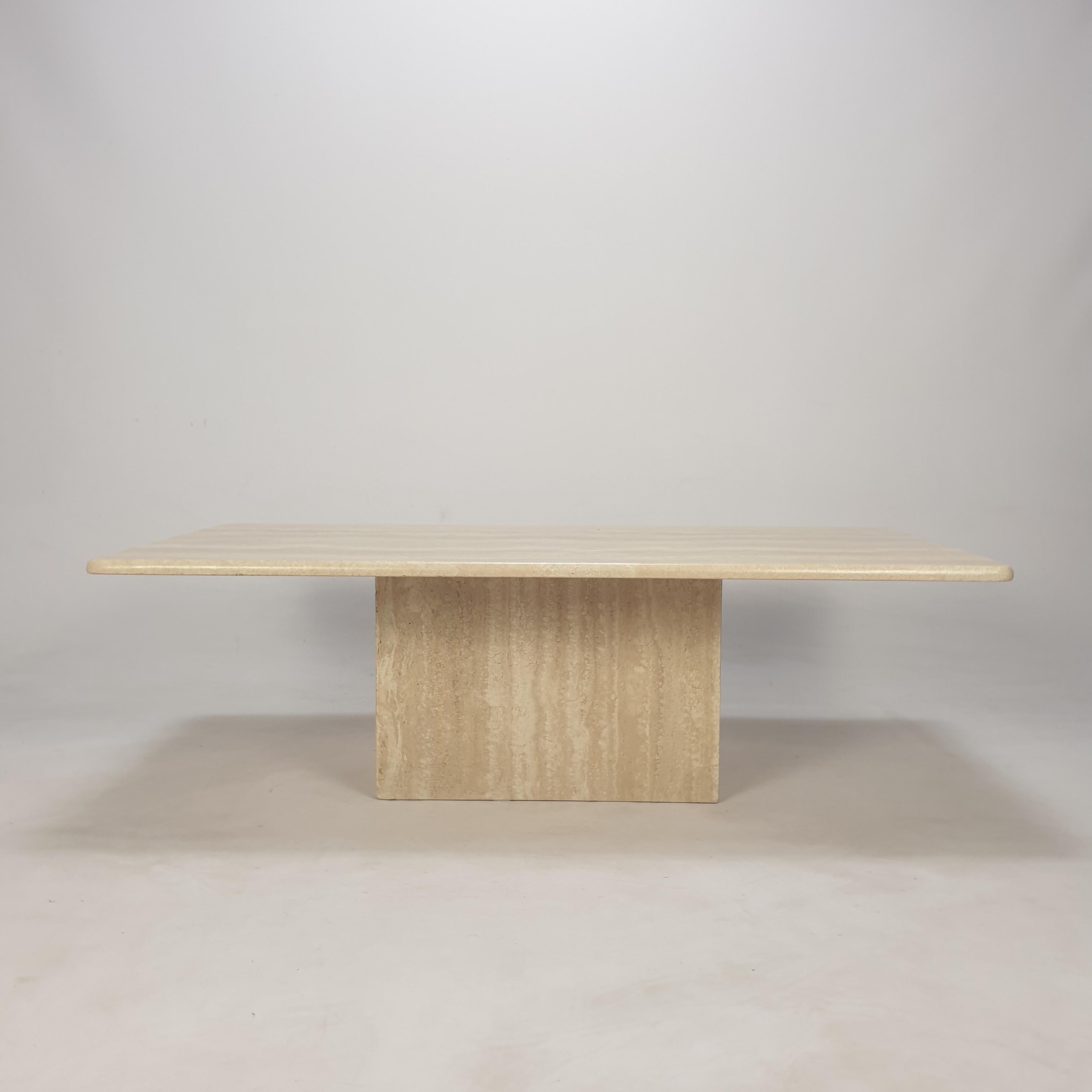 Italian Travertine Coffee Table, 1980s 2