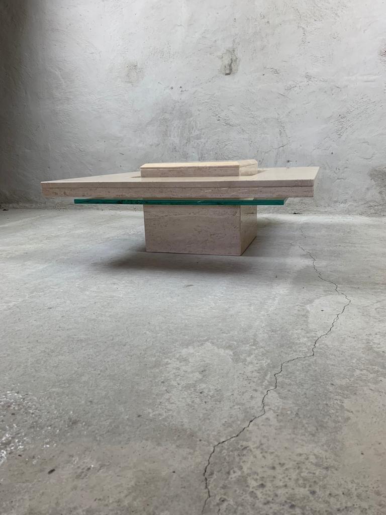 Italian travertine coffee table with floating top, 1970's For Sale 1