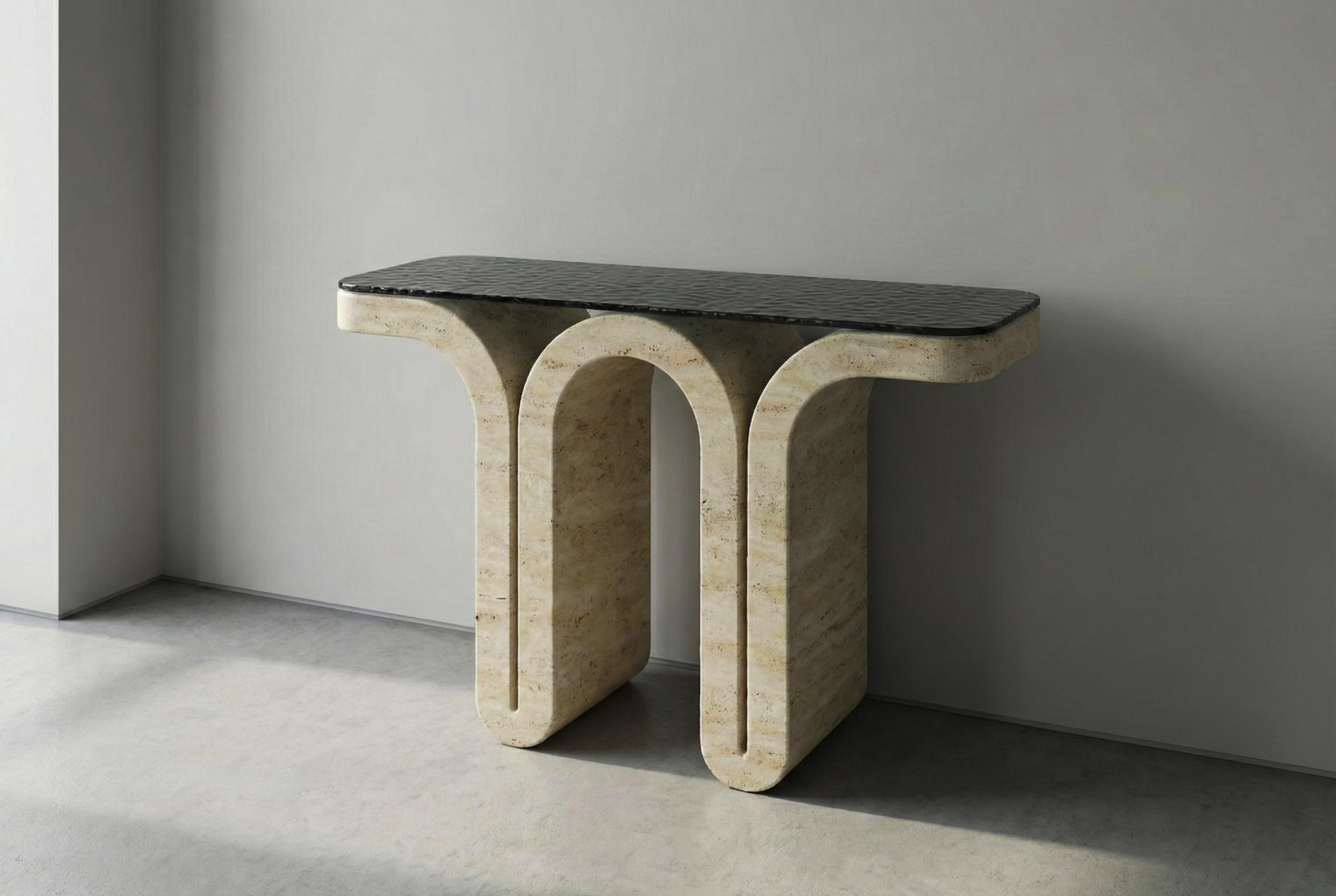 Consola de Travertino Italiano con Tapa de Cristal Fusión - Mesa de Entrada de Mármol Turco en venta