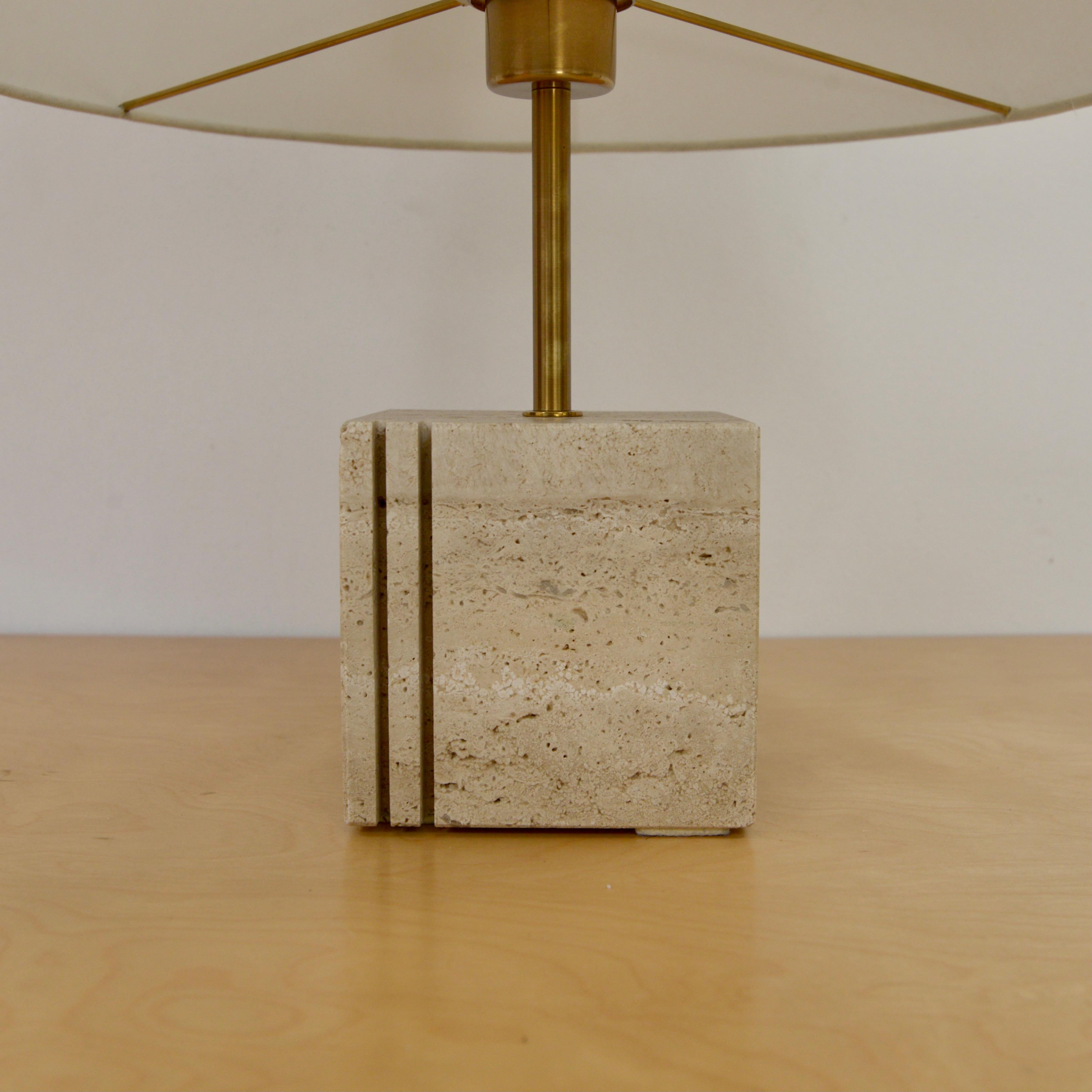 Italian Travertine Cubic Table Lamp In Good Condition In Los Angeles, CA