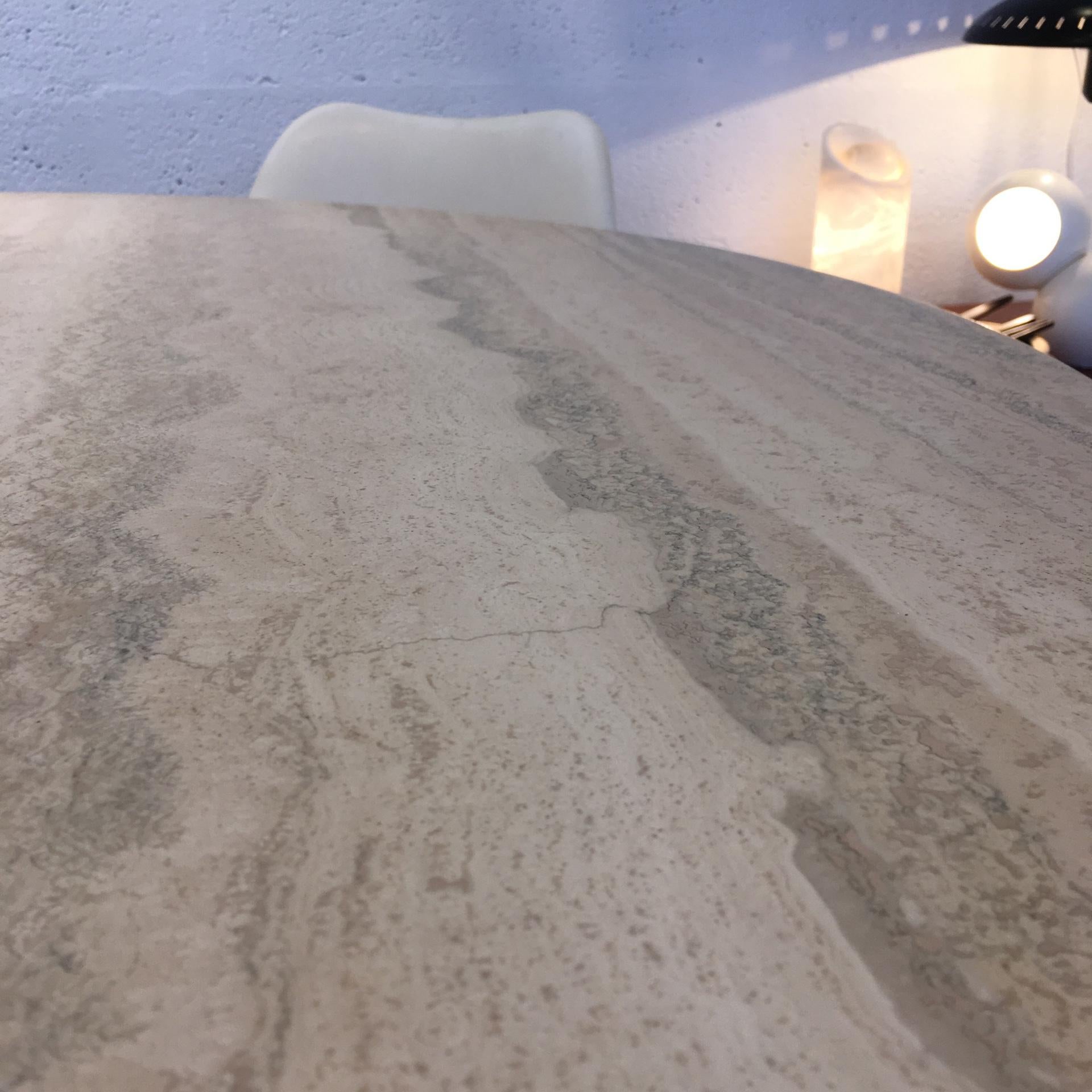 Mid-Century Modern Italian Travertine Dining Table circa 1970 in the Style of Angelo Mangiarotti