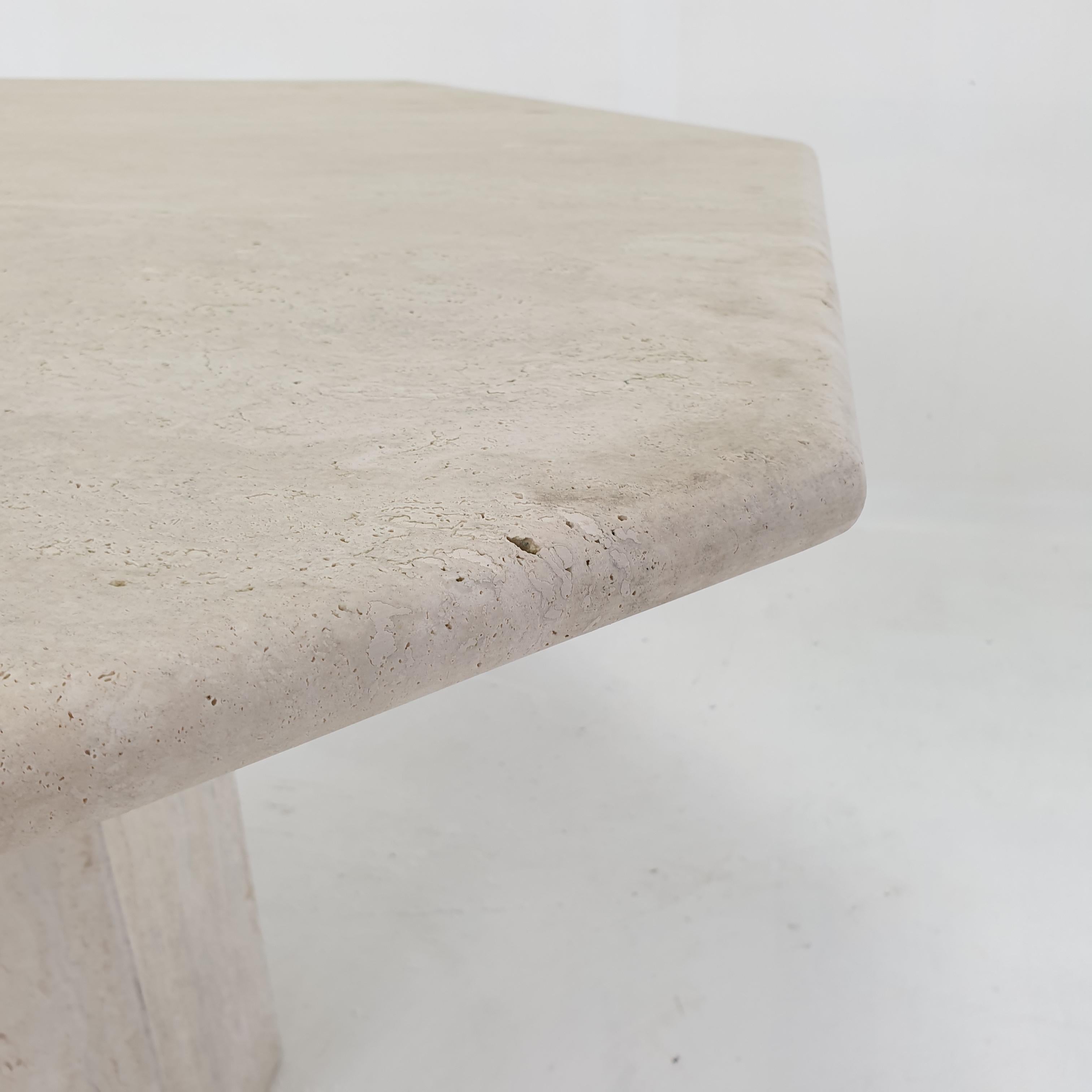Italian Travertine Garden or Dining Table, 1970s For Sale 5