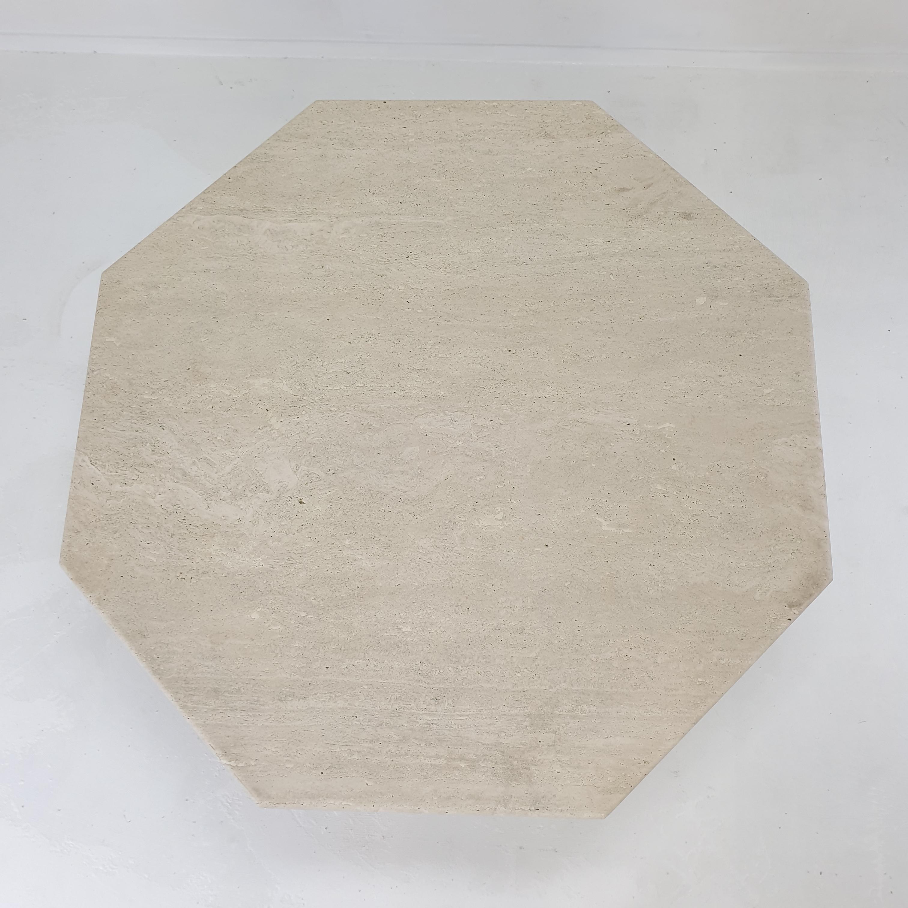 Italian Travertine Garden or Dining Table, 1970s For Sale 8