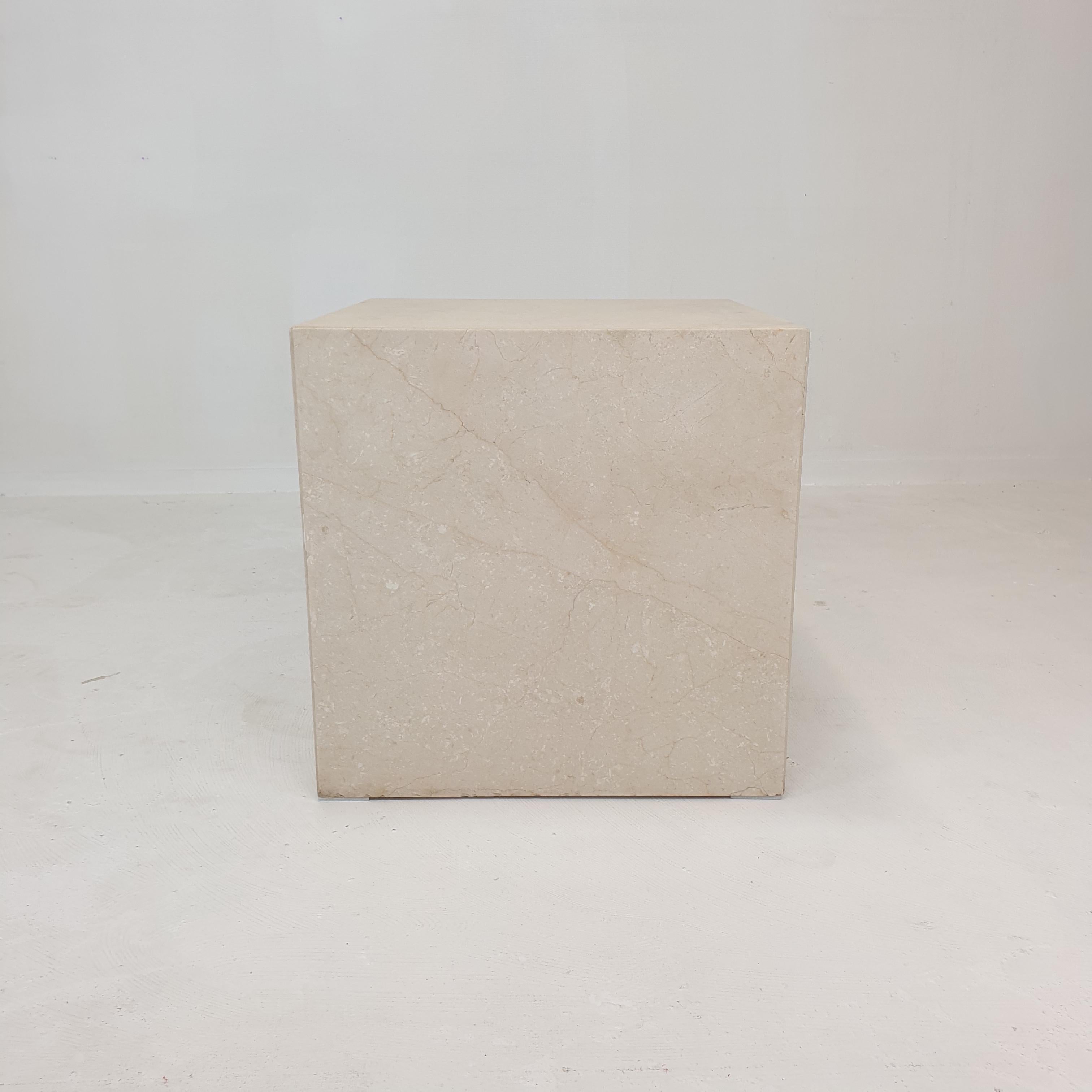 Mid-Century Modern Italian Travertine Pedestal or Side Table, 1980's For Sale