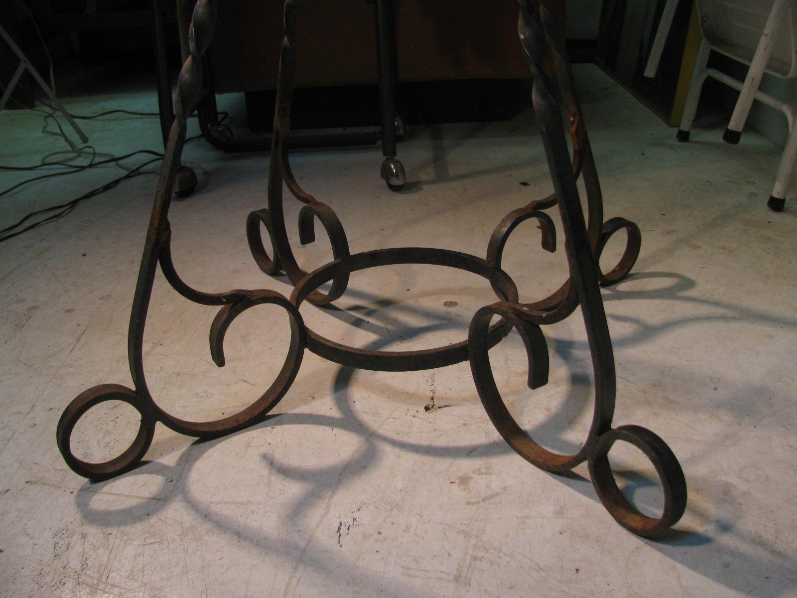 Mid-20th Century Italian Travertine Stone Round Top with Wrought Iron Base Dining Table