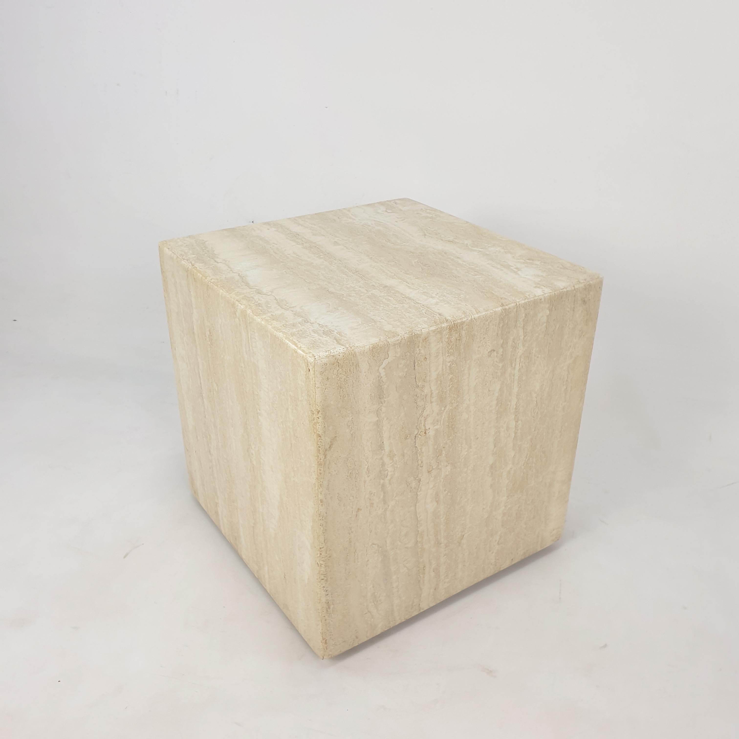 Italian Travertine Side Table, 1980's For Sale 4