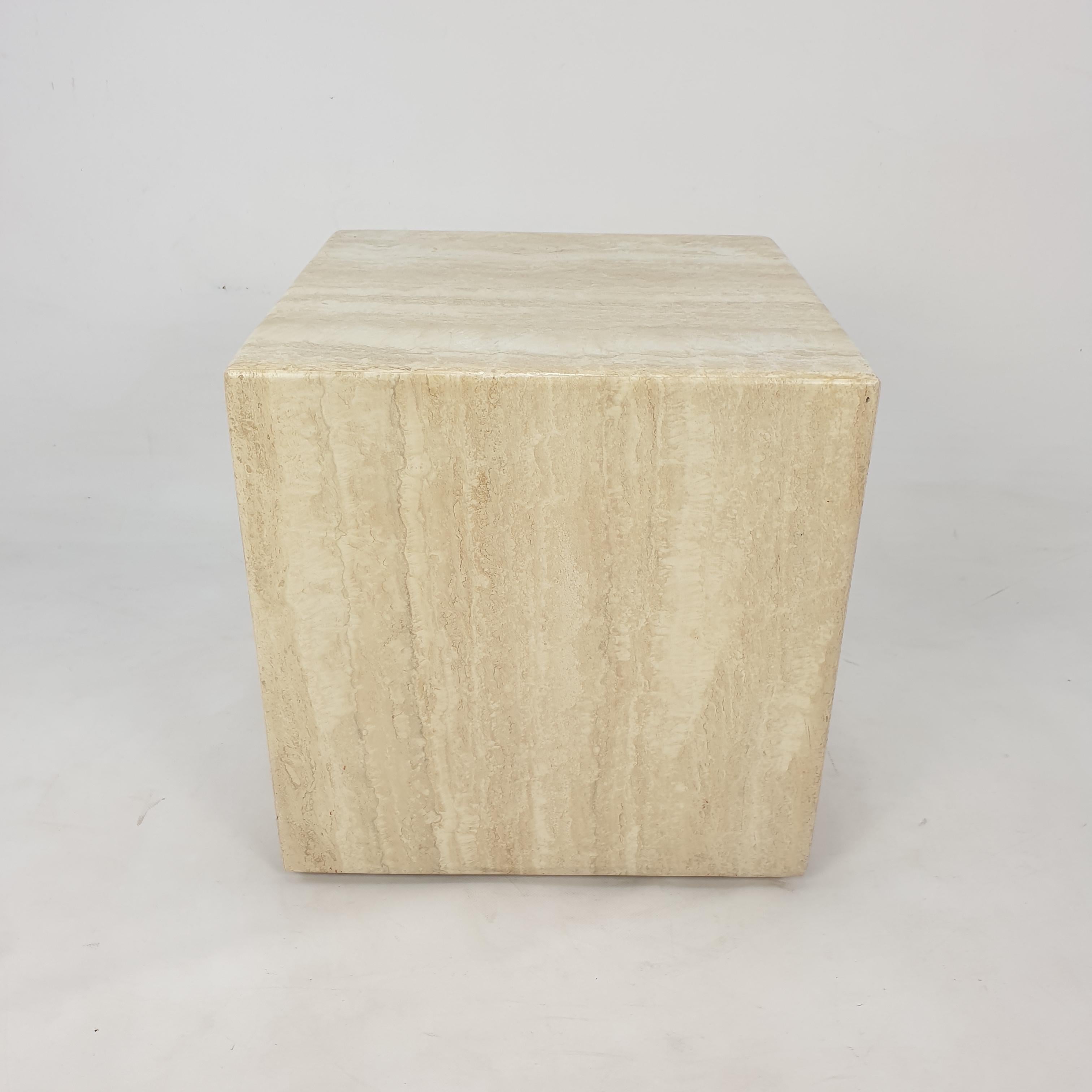 Italian Travertine Side Table, 1980's For Sale 5