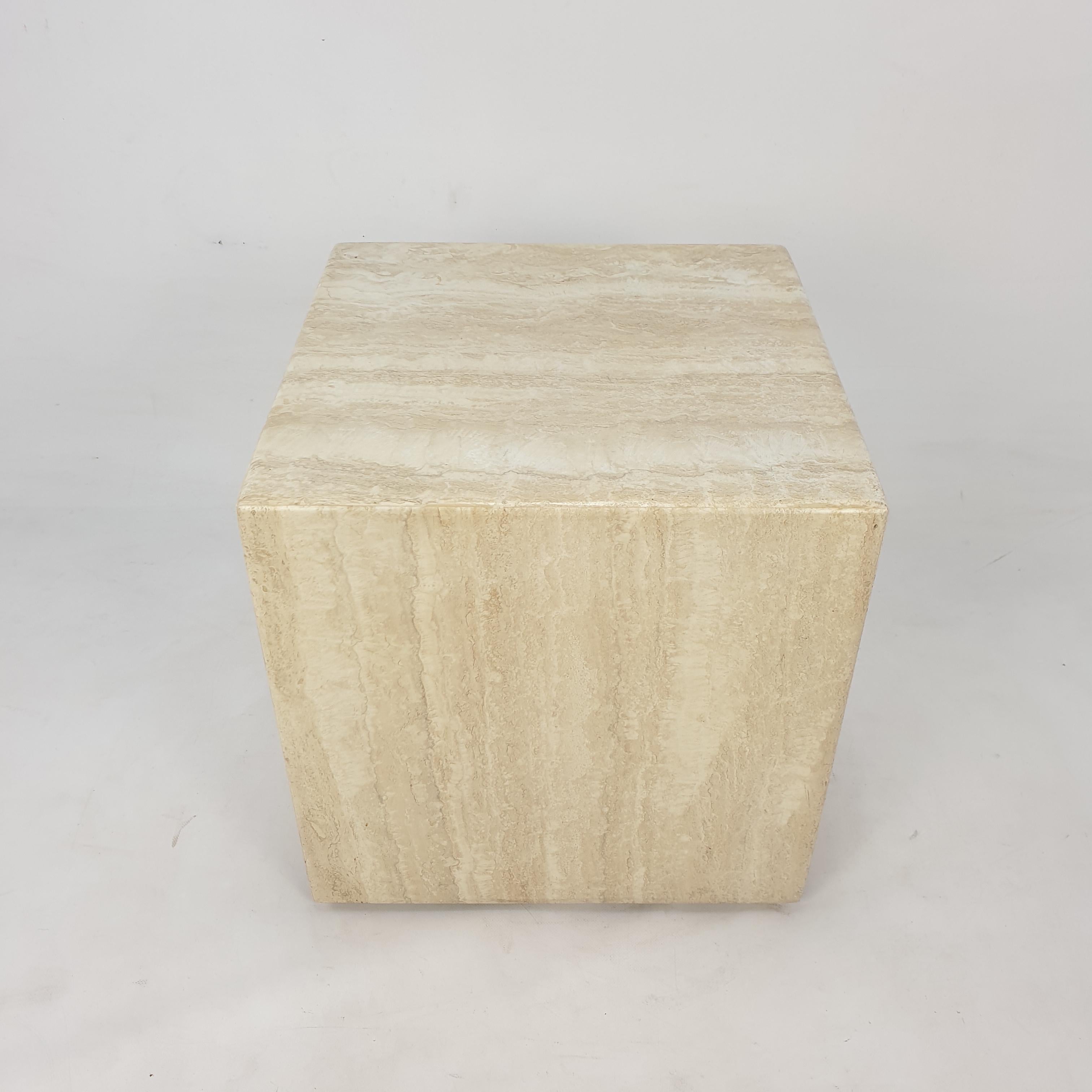 Italian Travertine Side Table, 1980's For Sale 6