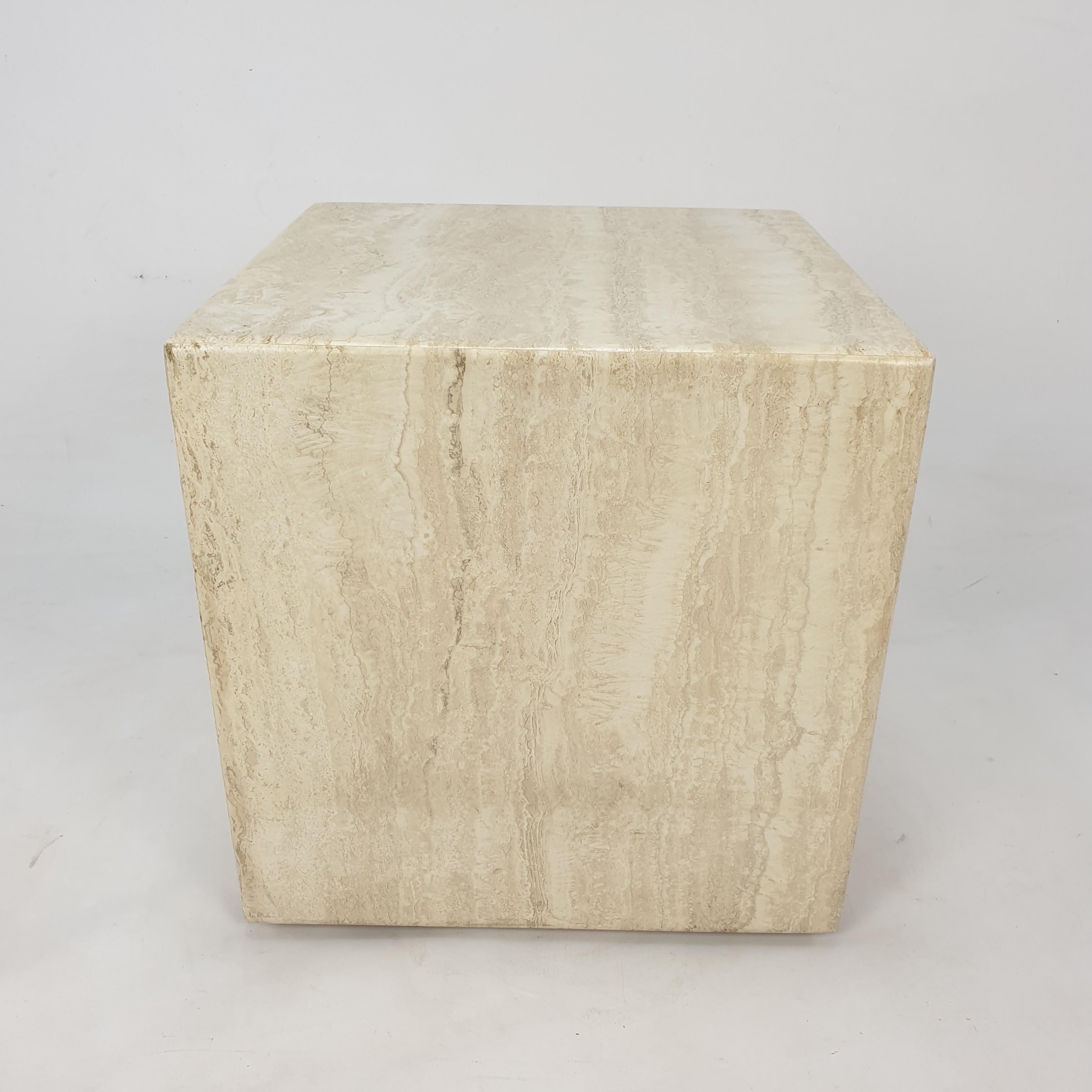 Italian Travertine Side Table, 1980's For Sale 8