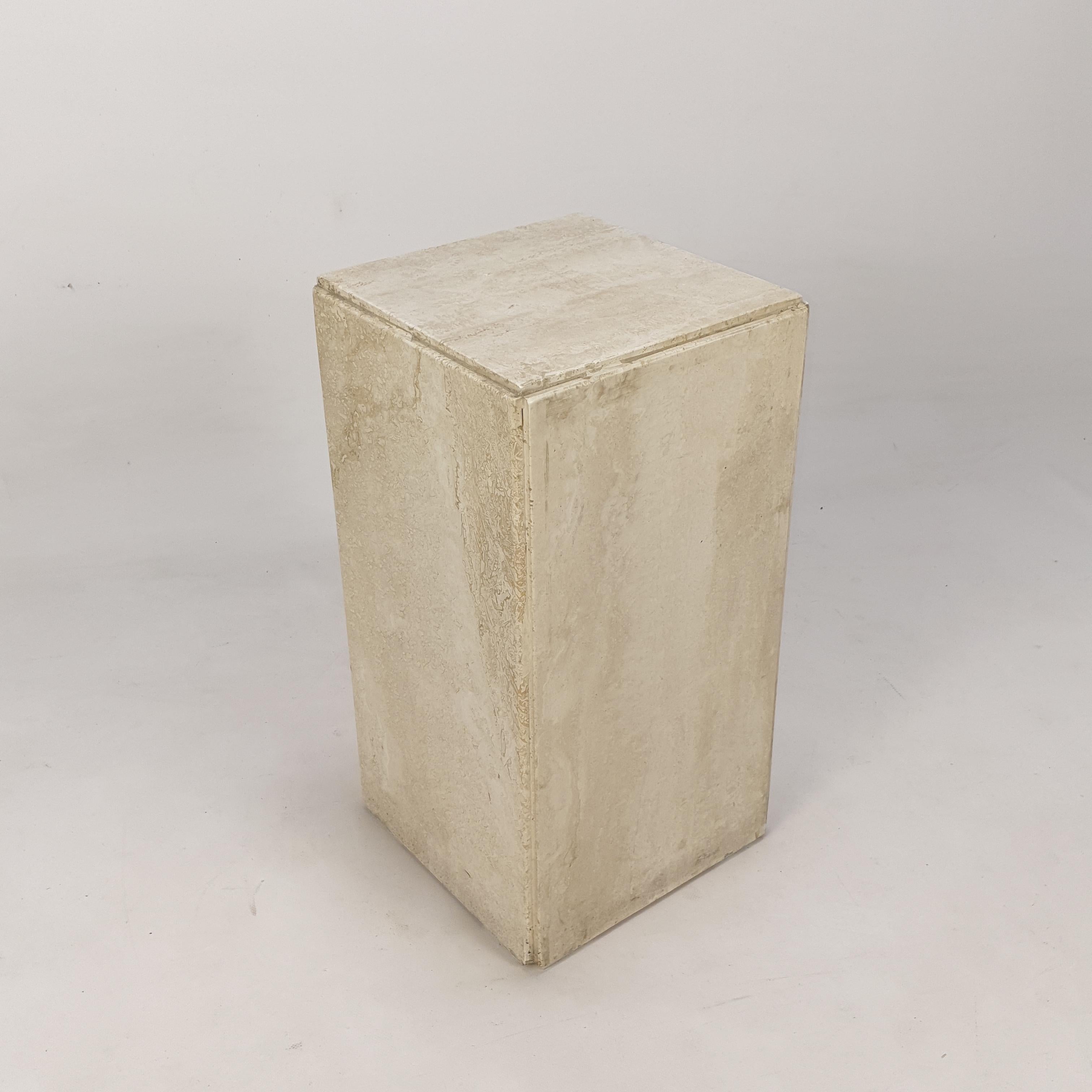 Hand-Crafted Italian Travertine Side Table or Pedestal, 1980's For Sale