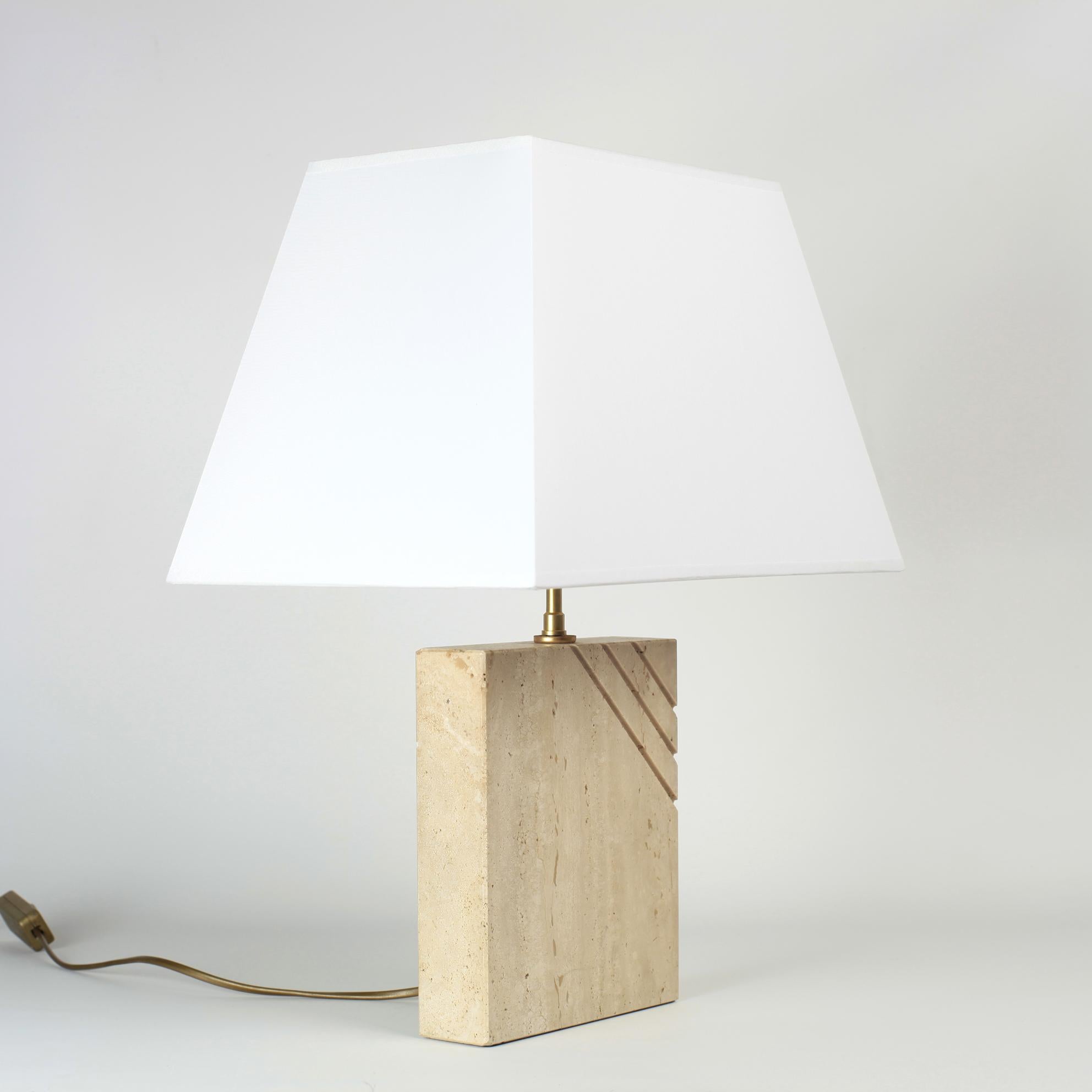 Late 20th Century Italian Travertine Table Lamp, 1970 For Sale