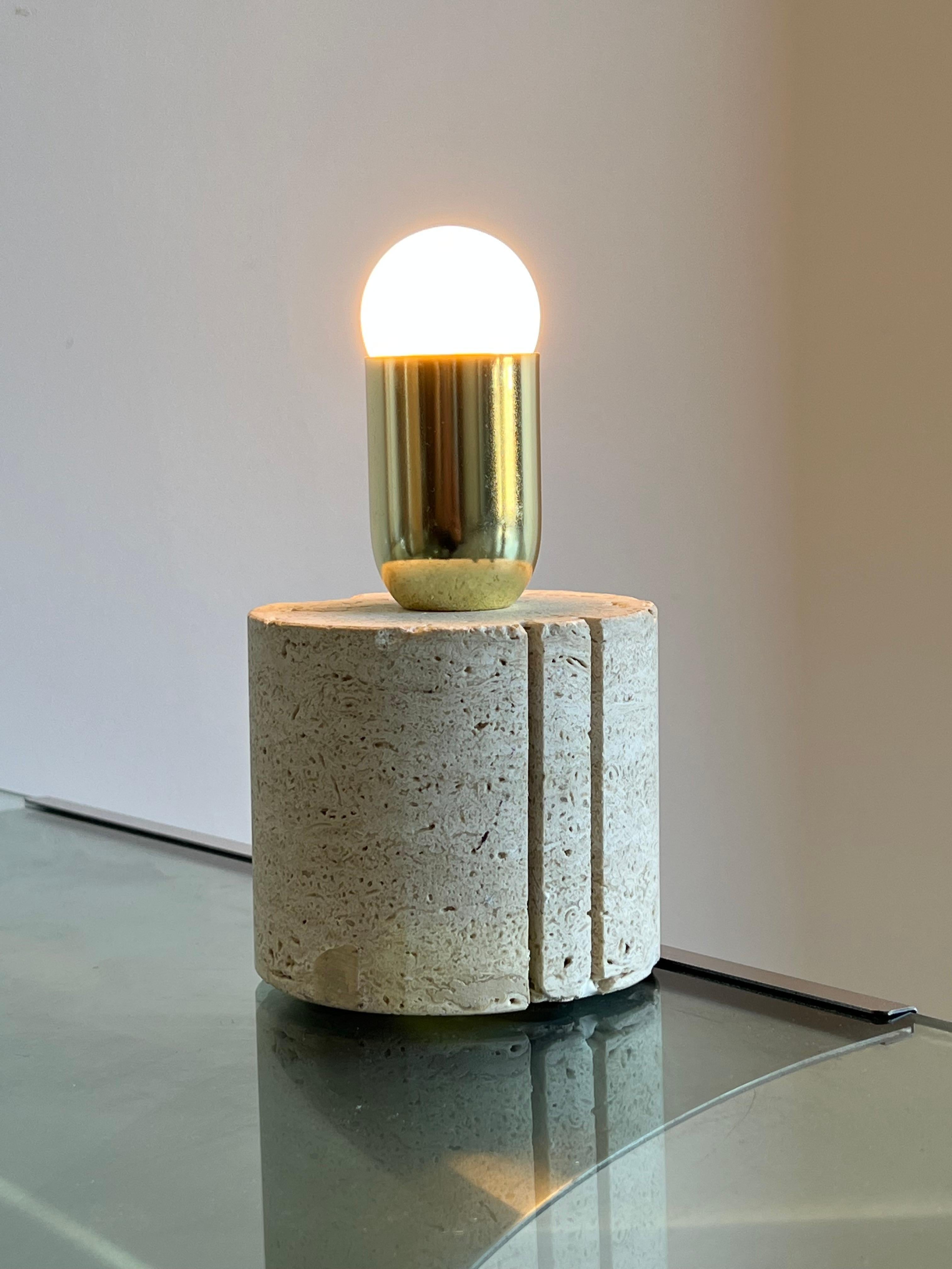 Italian Travertine Table Lamp by Fratelli Mannelli For Sale 1