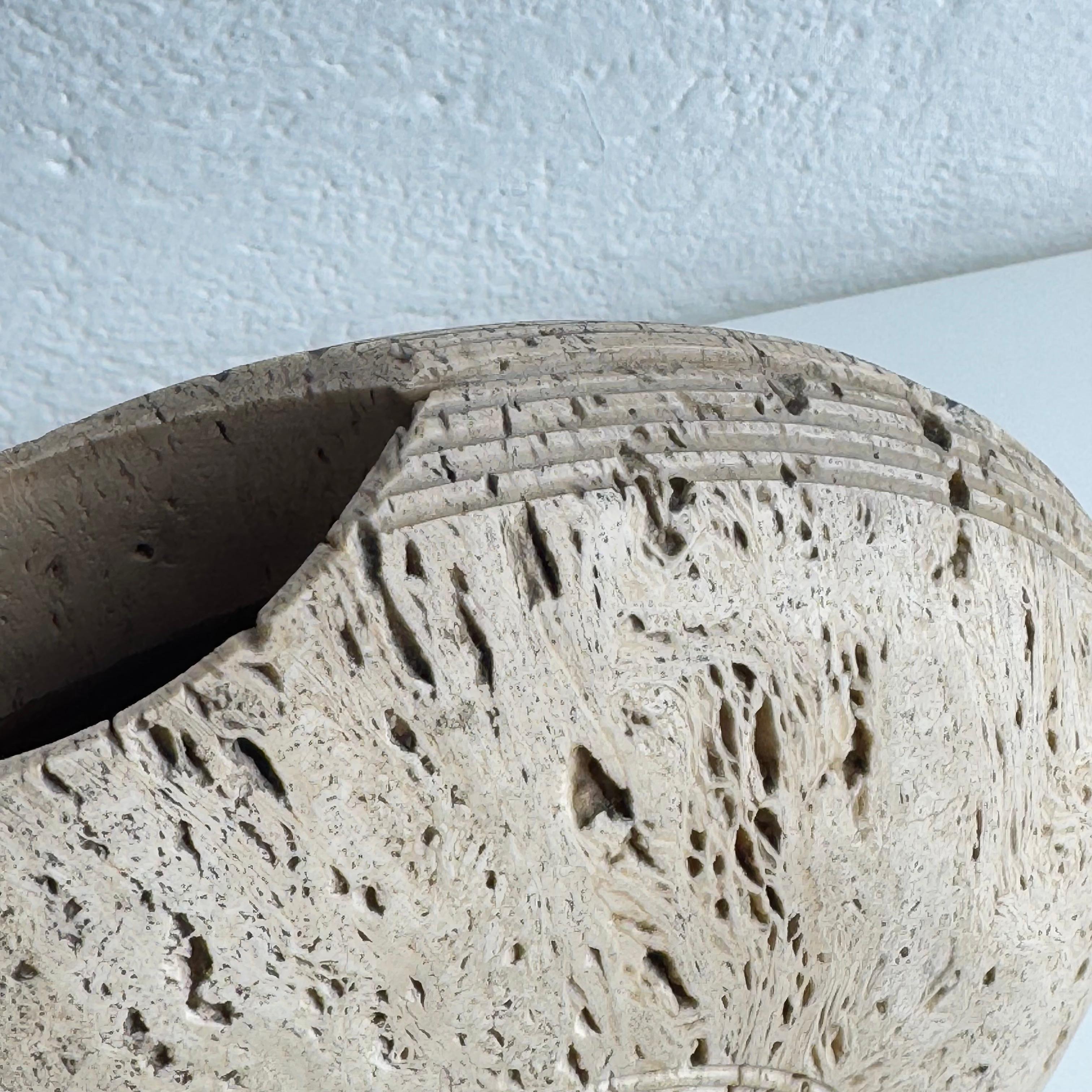 Italian Travertine Vase by P. A. Giusti and Egidio di Rosa for Up&Up, 1970s en vente 5