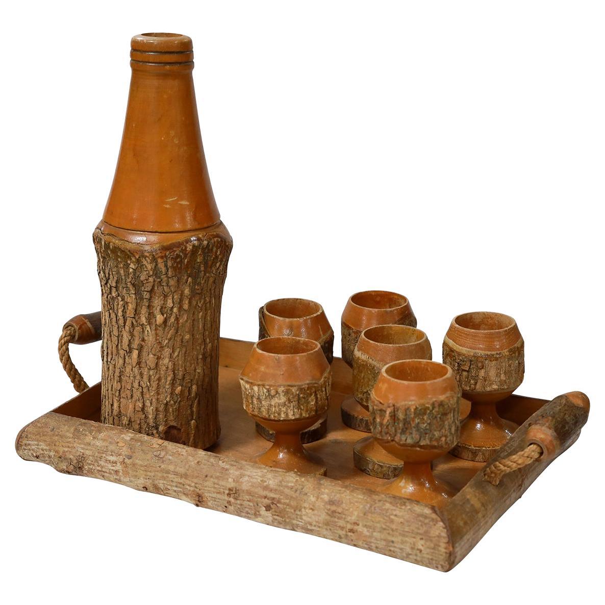Italian Tray, Pitcher, & Cups Carved From a Tree en venta