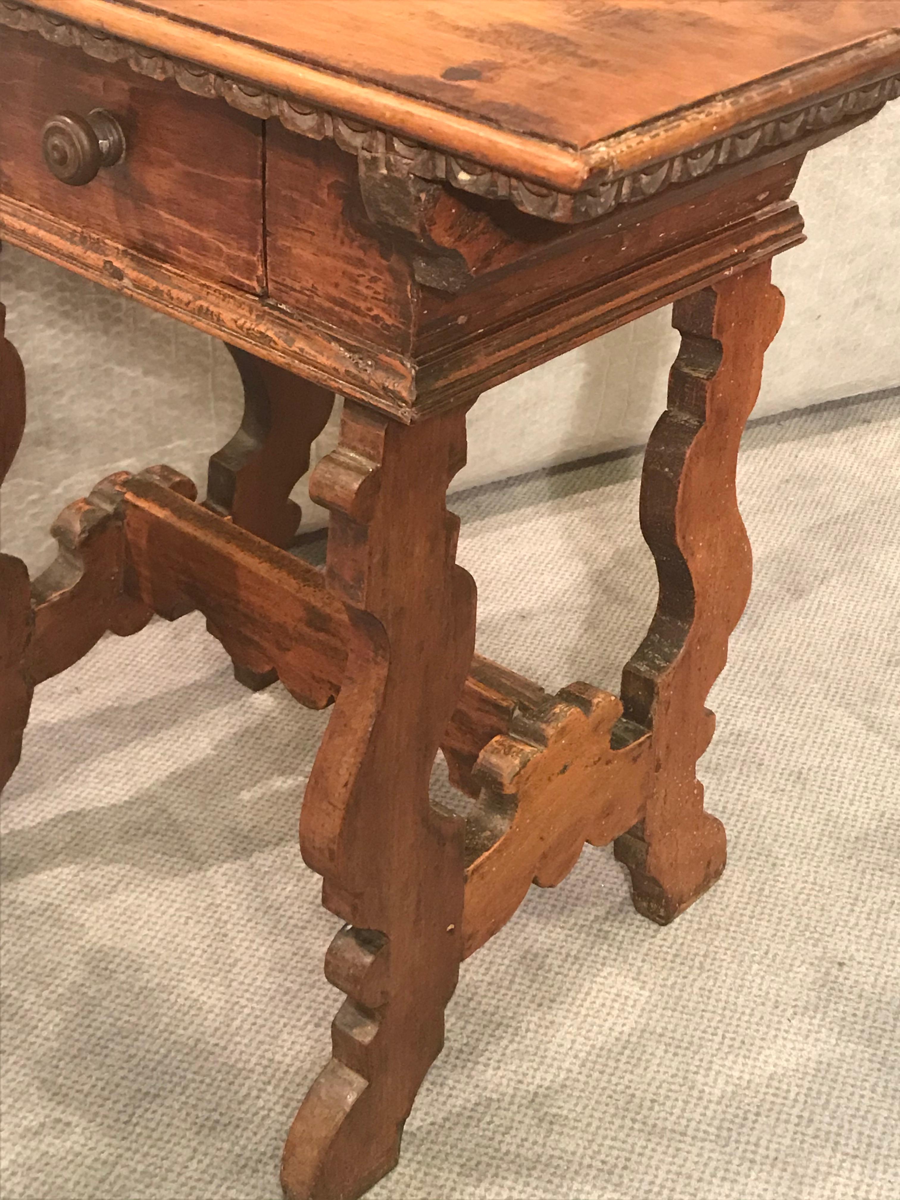 Italian Trestle Side Table, 17th Century, Walnut 4