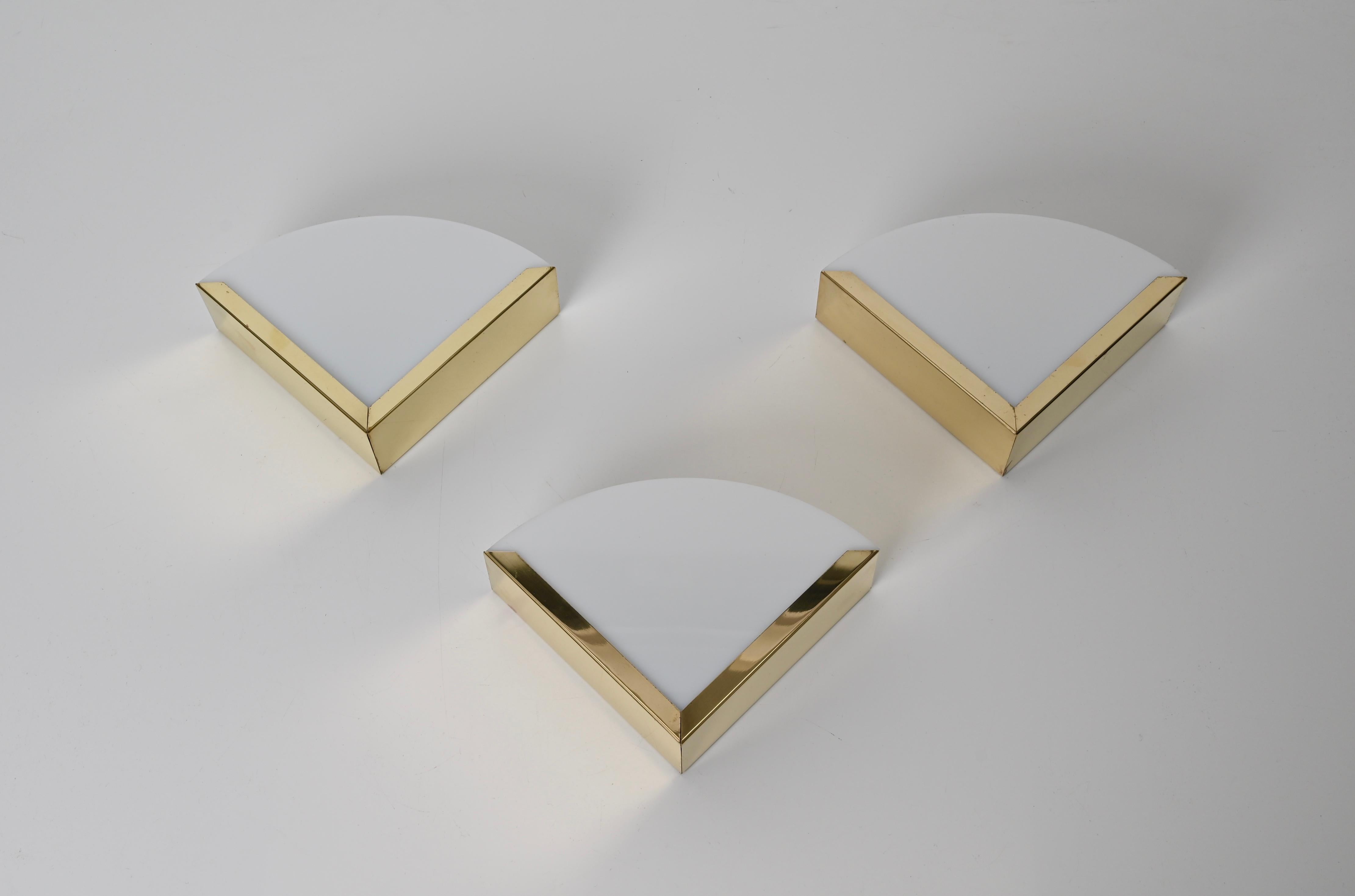 Italian Triangular Sconces in Brass and White Perspex, Italy 1970s For Sale 7