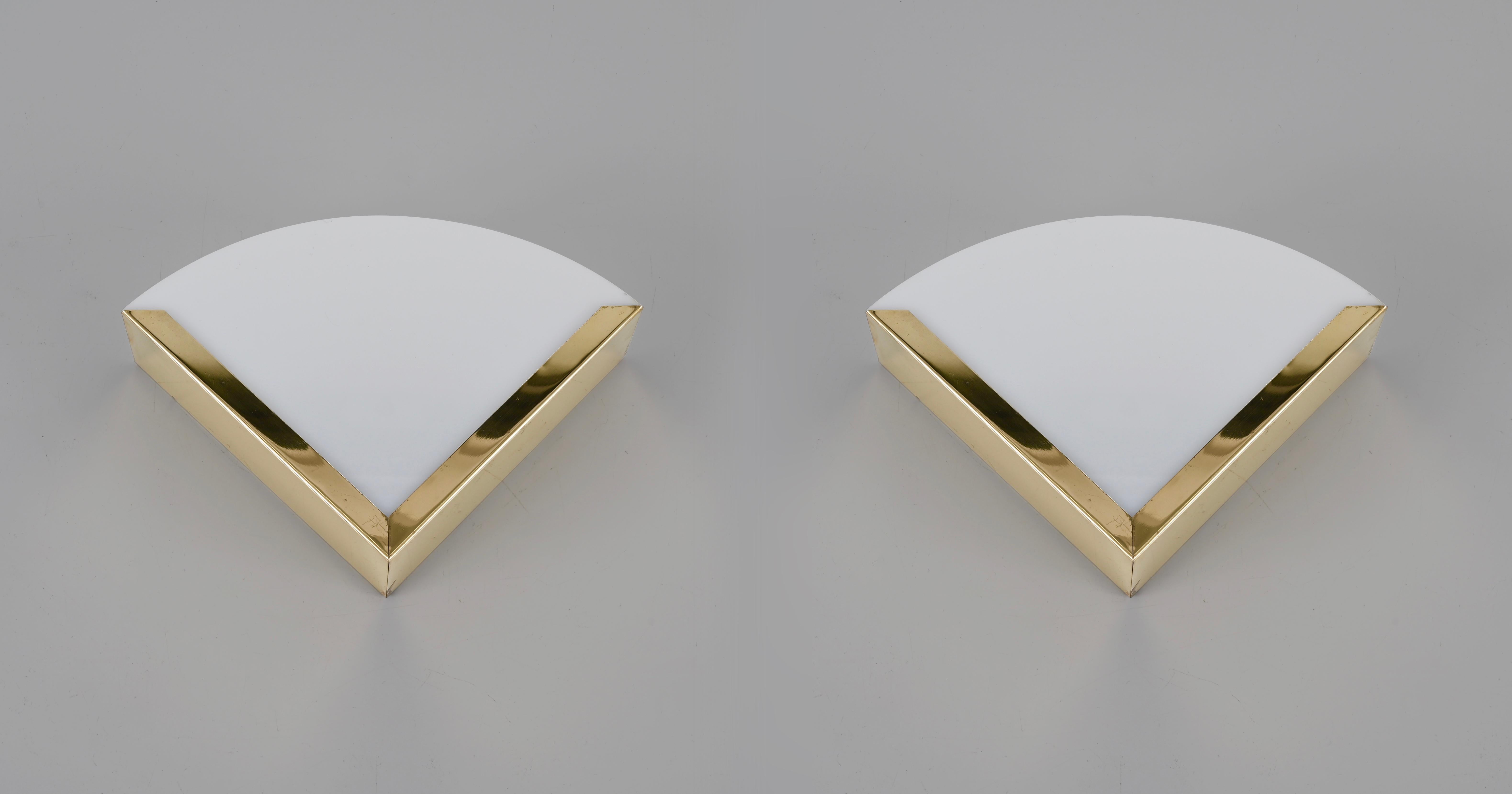 Italian Triangular Sconces in Brass and White Perspex, Italy 1970s For Sale 2