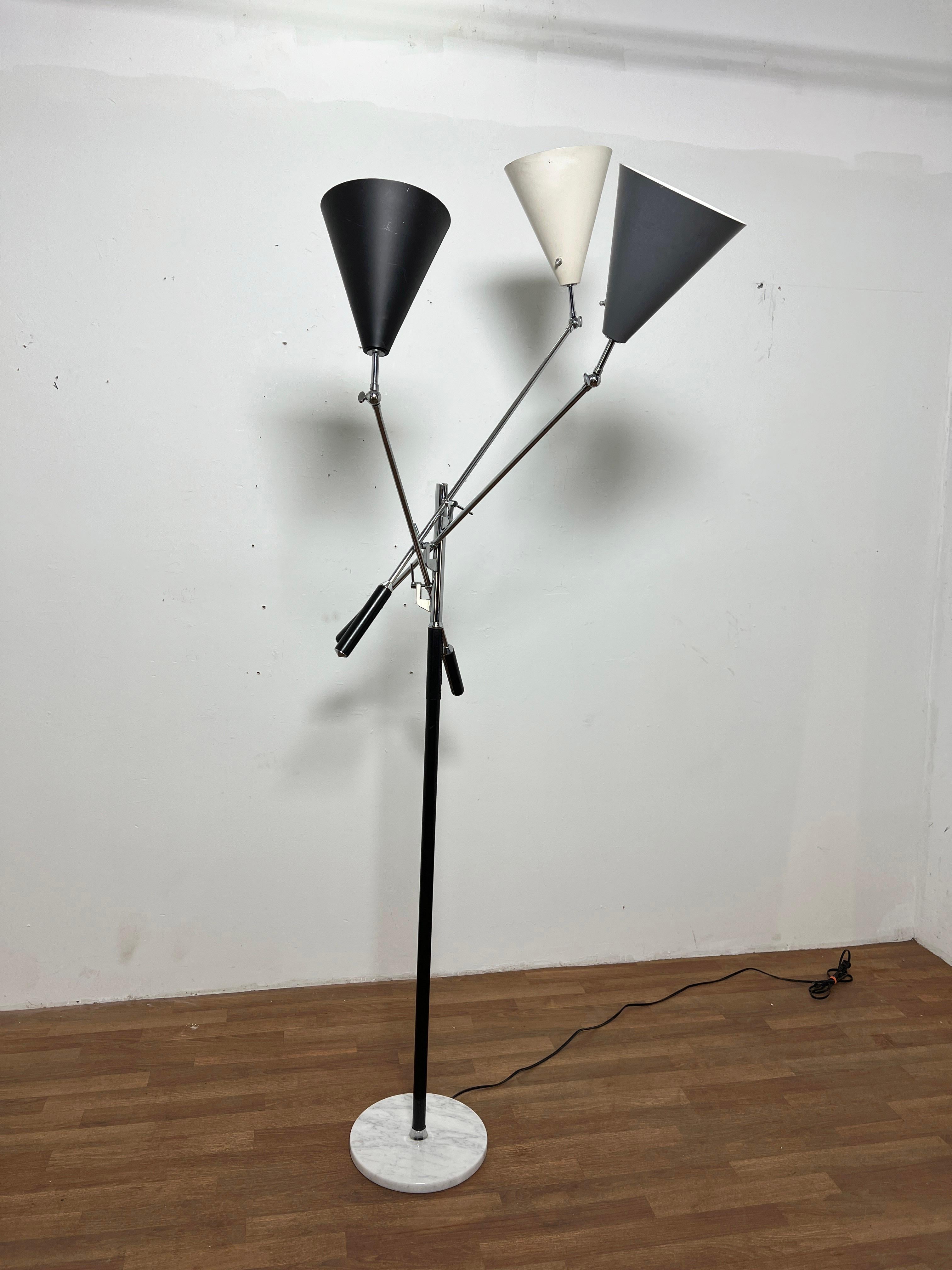 Italian Triennale Floor Lamp Attributed to Gino Sarfatti / Angelo Lelli For Sale 6