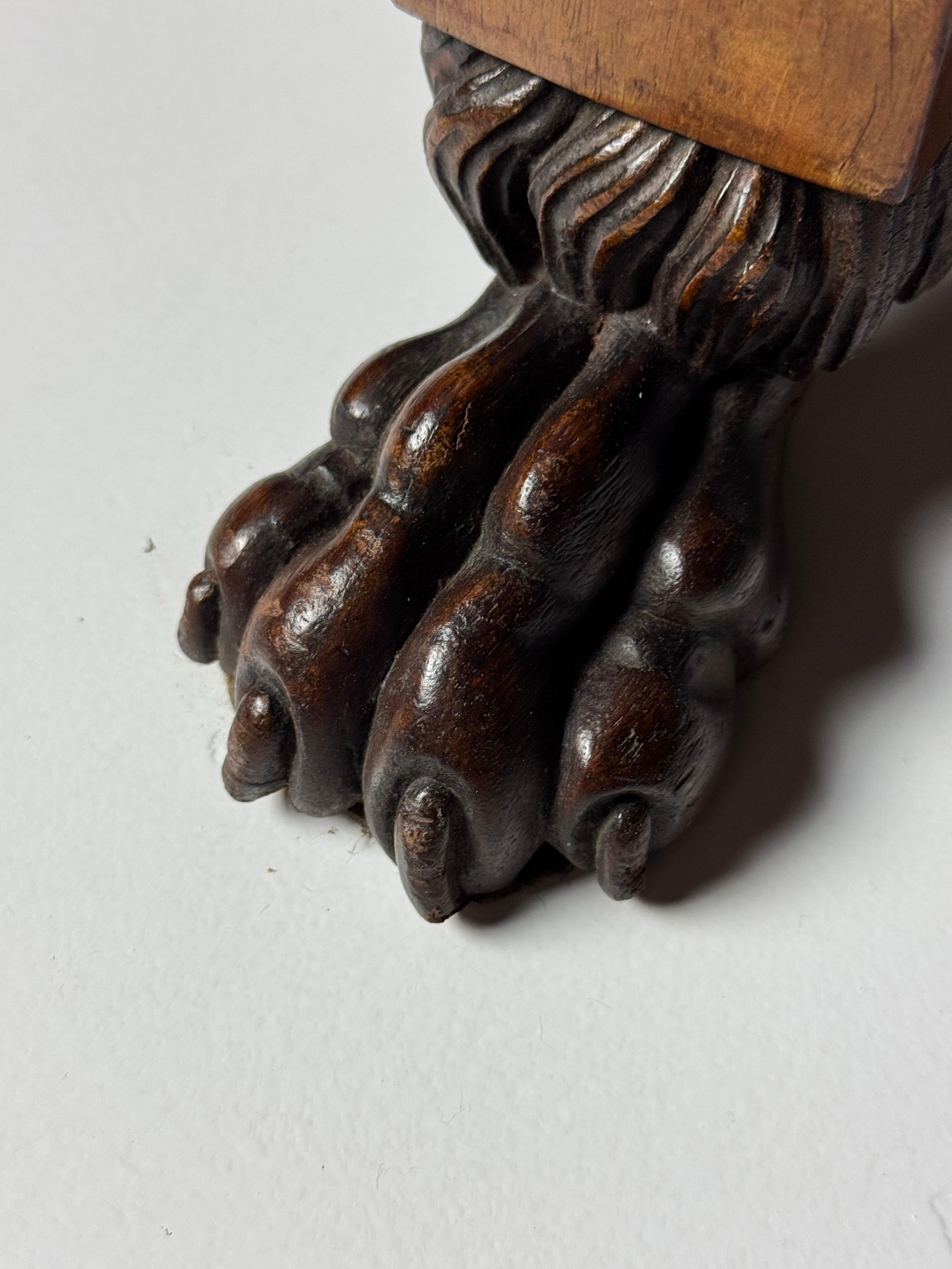 Italian Tripod Center Table 1820 with gemstone inlaid marble top In Good Condition For Sale In MILL, NL