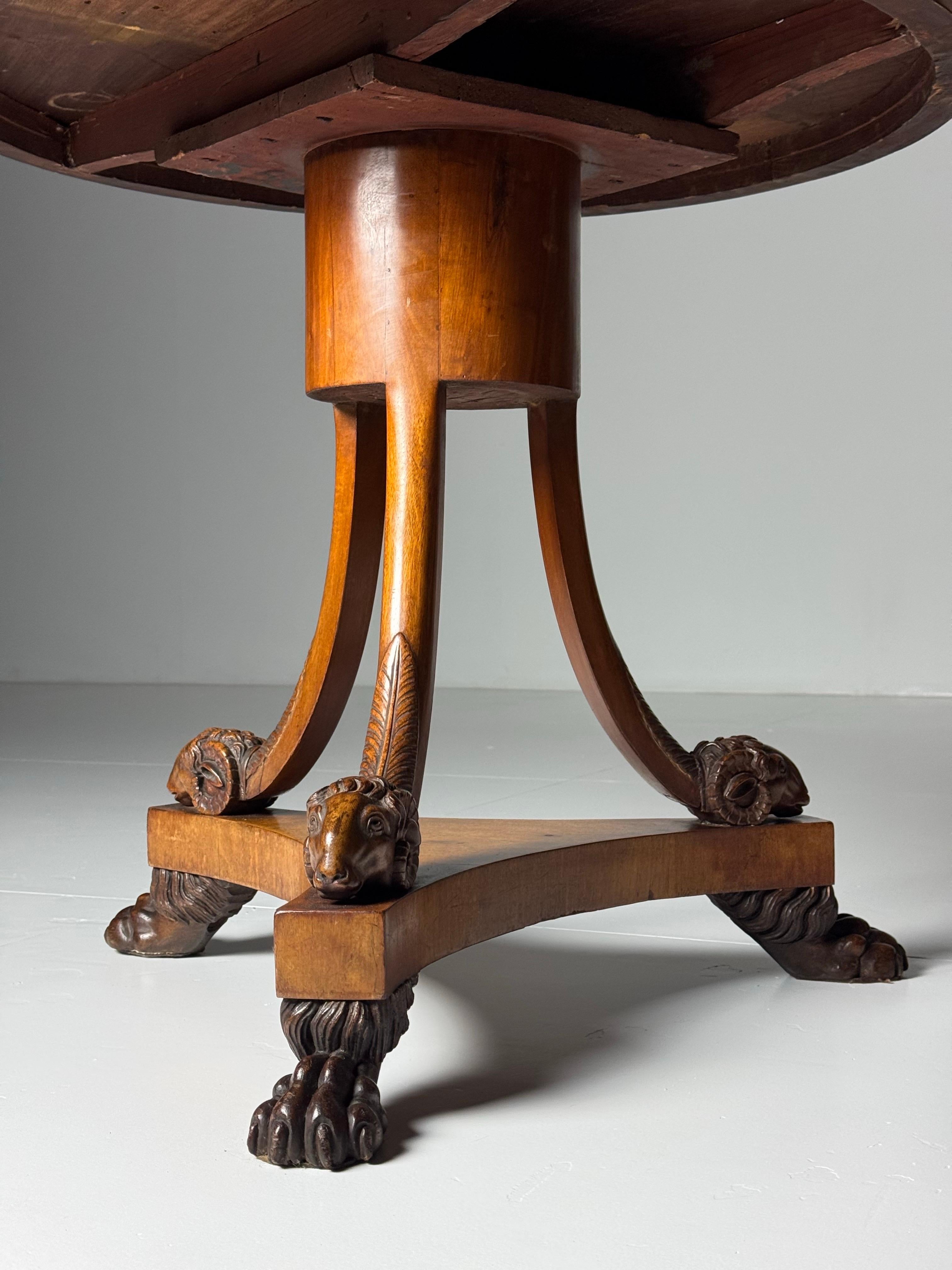 Early 20th Century Italian Tripod Center Table 1820 with gemstone inlaid marble top For Sale