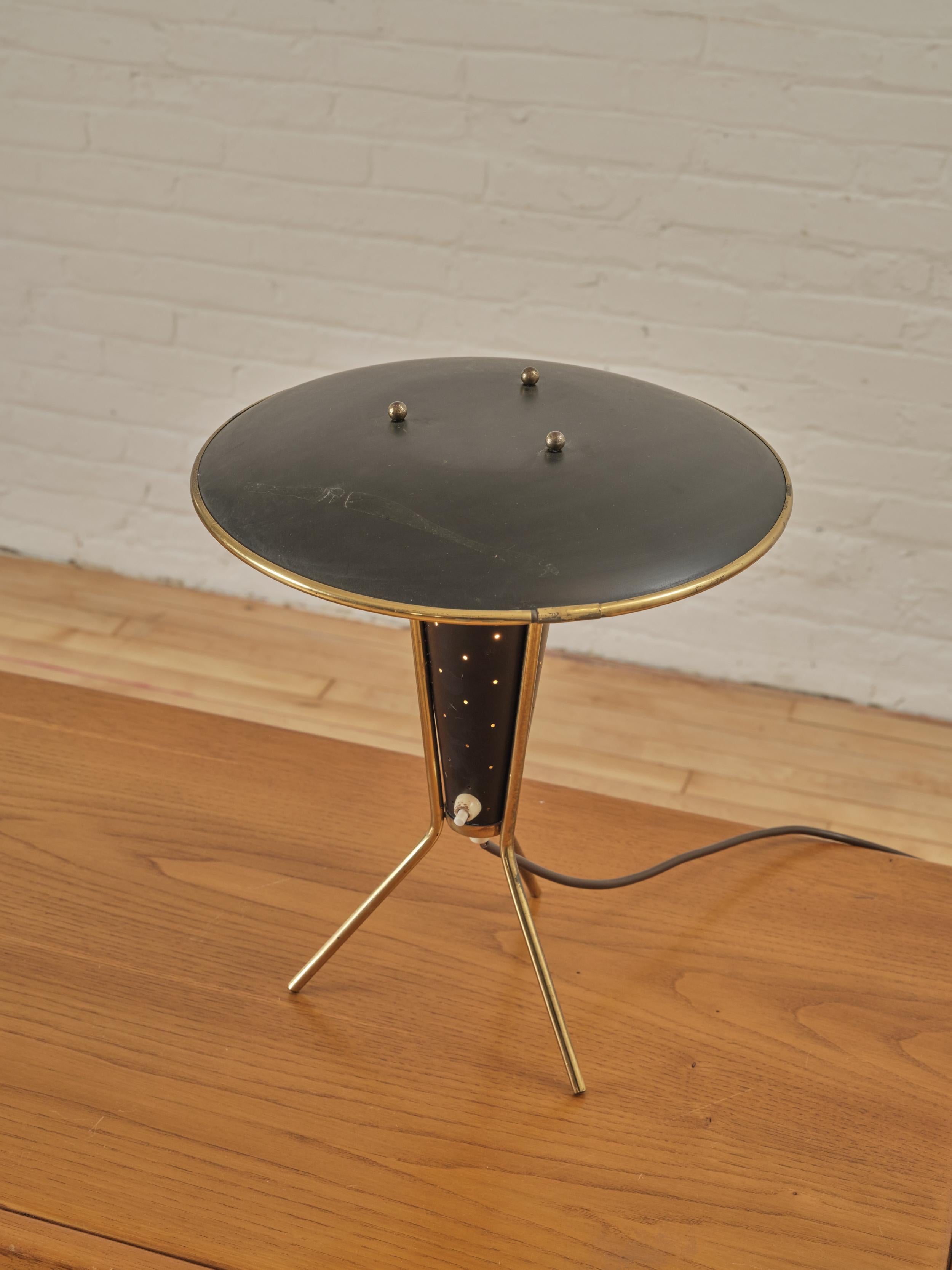 Italian Tripod Table Lamp with a painted saucer shade and brass legs.

