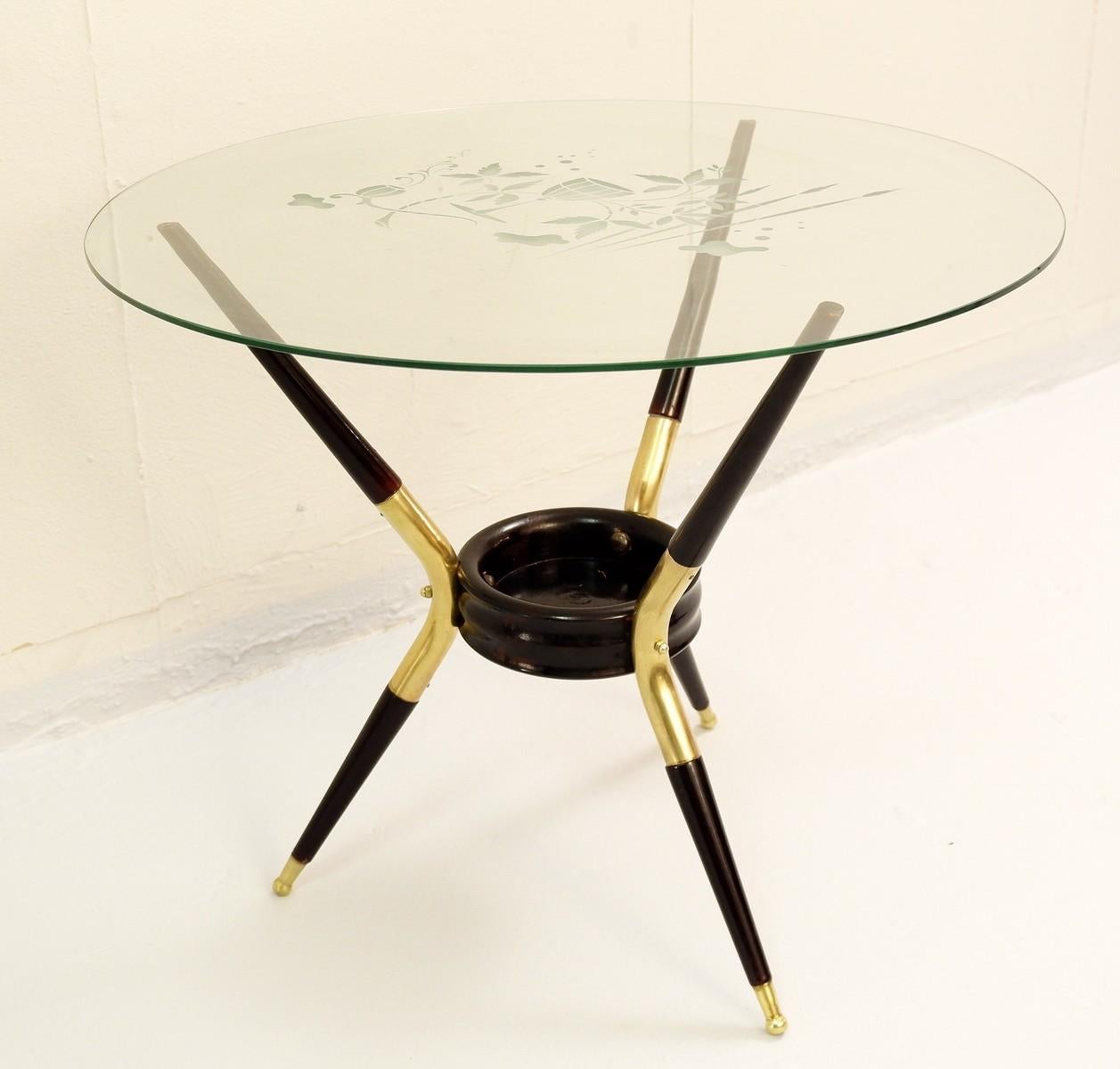 Italian tripod table with three angular legs, attributed to Cesare Lacca, 1950s.