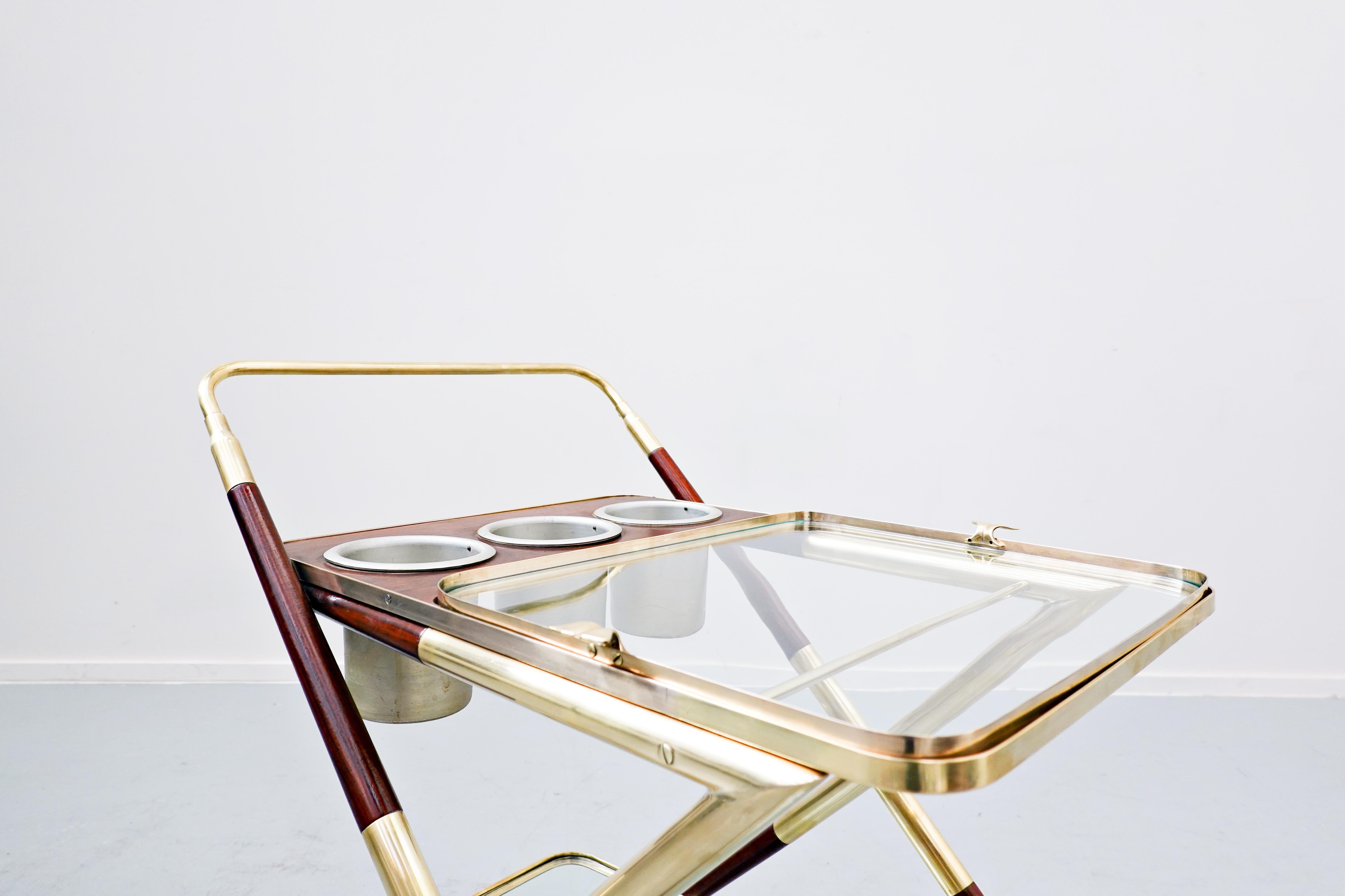 Mid-Century Modern Italian Trolley by Cesare Lacca, Glass and Brass, 1950s In Good Condition In Brussels, BE