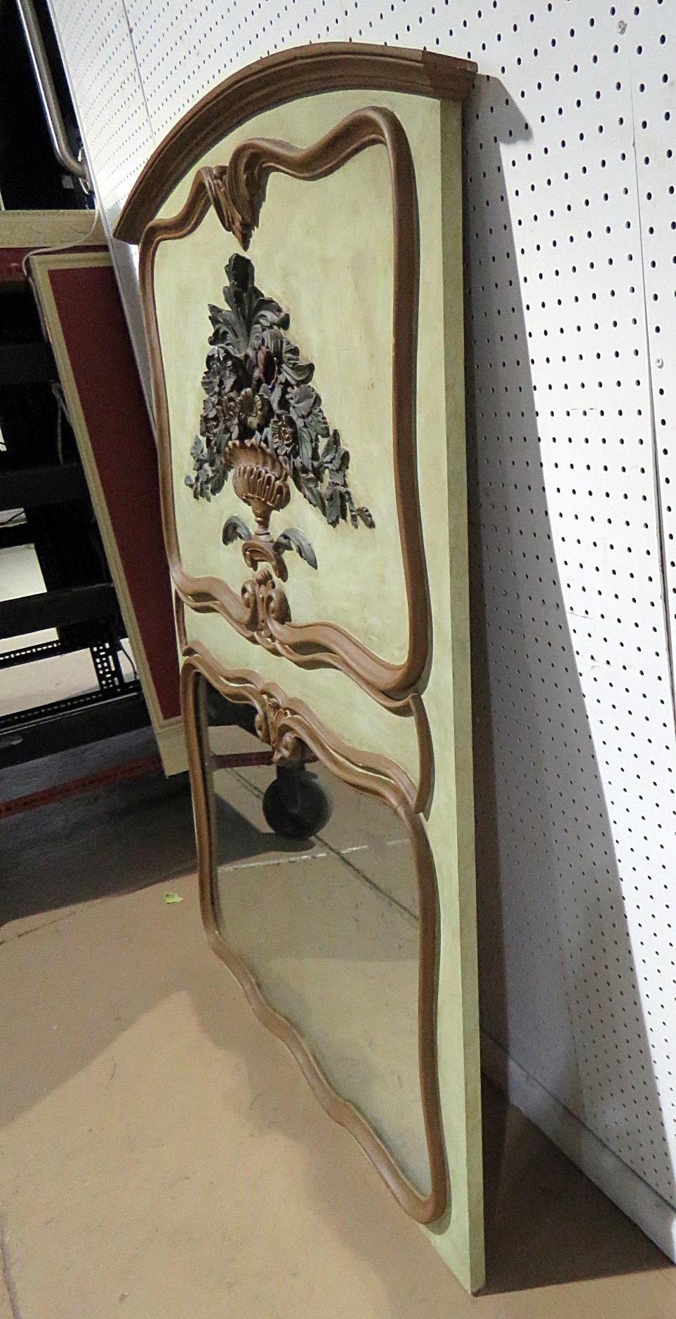 Italian Carved French Creme Painted French Trumeau Mirror w Urn with Spray of Flowers For Sale