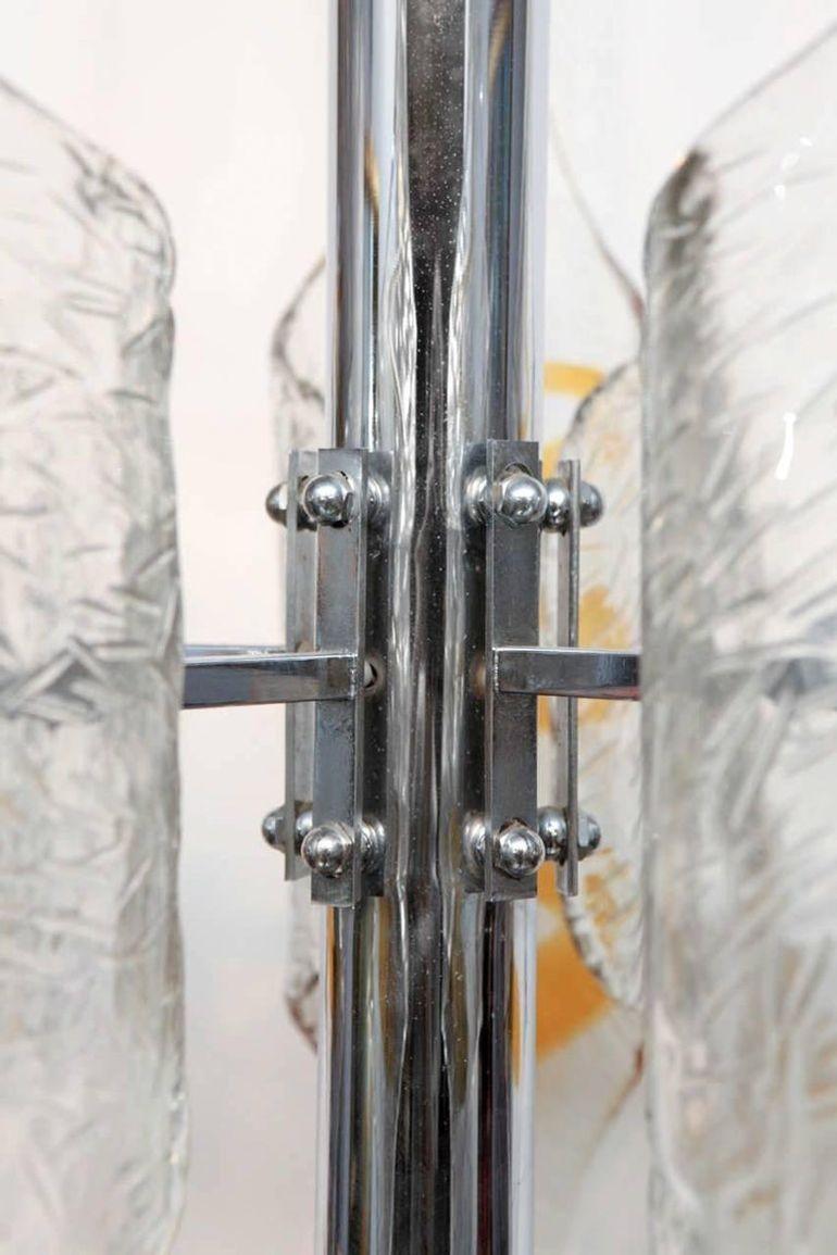 Araña italiana tubular de cristal de Murano transparente y ámbar diseñada por Mazzega, años 70 Italiano en venta