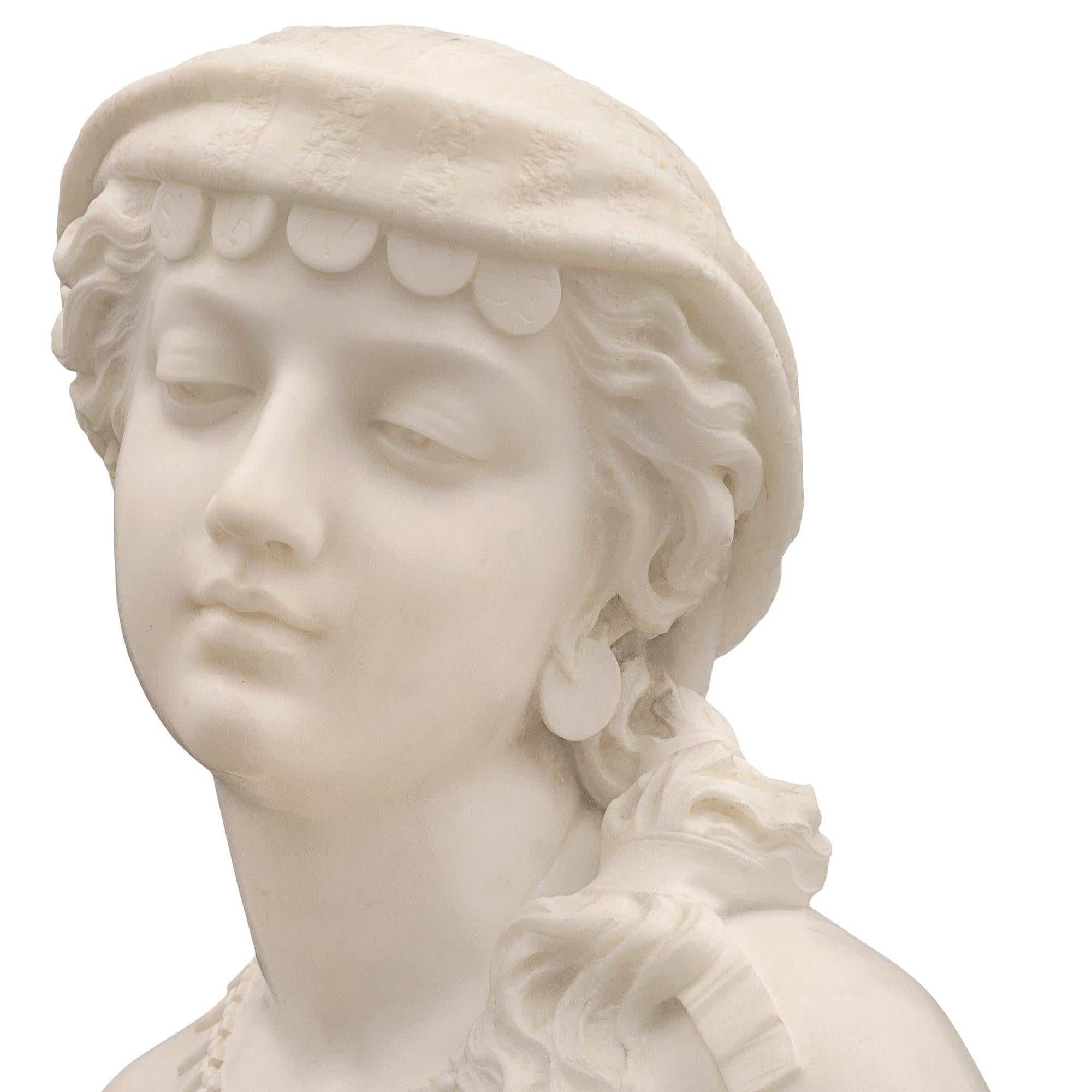 Marbre Statue italienne en marbre du début du siècle signée du Prof. R. Romanelli 1909 en vente