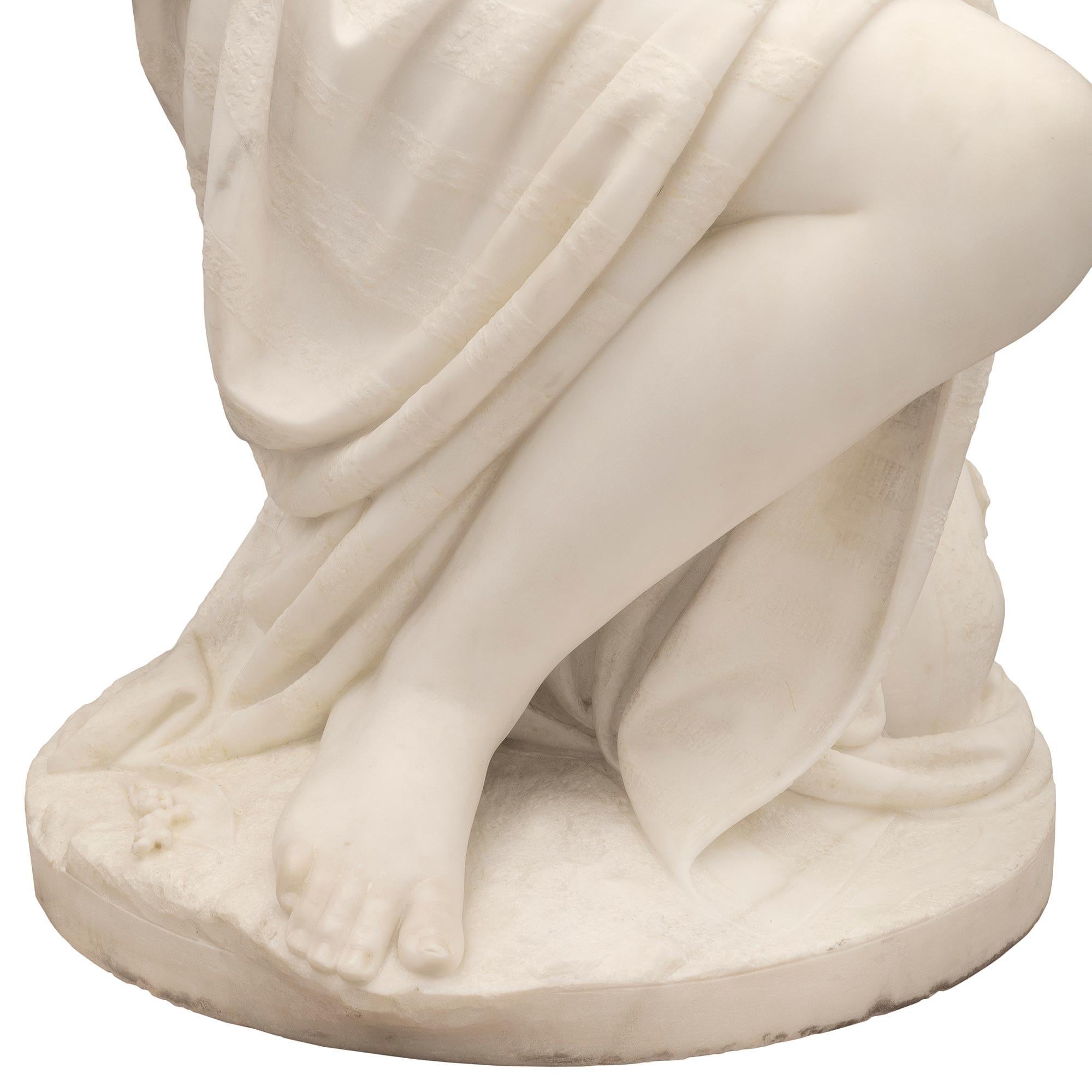Italian Turn of the Century Marble Statue Signed Prof. R. Romanelli 1909 For Sale 2
