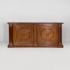 Italian Tuscan 1600s style sideboard in wood, 1930s