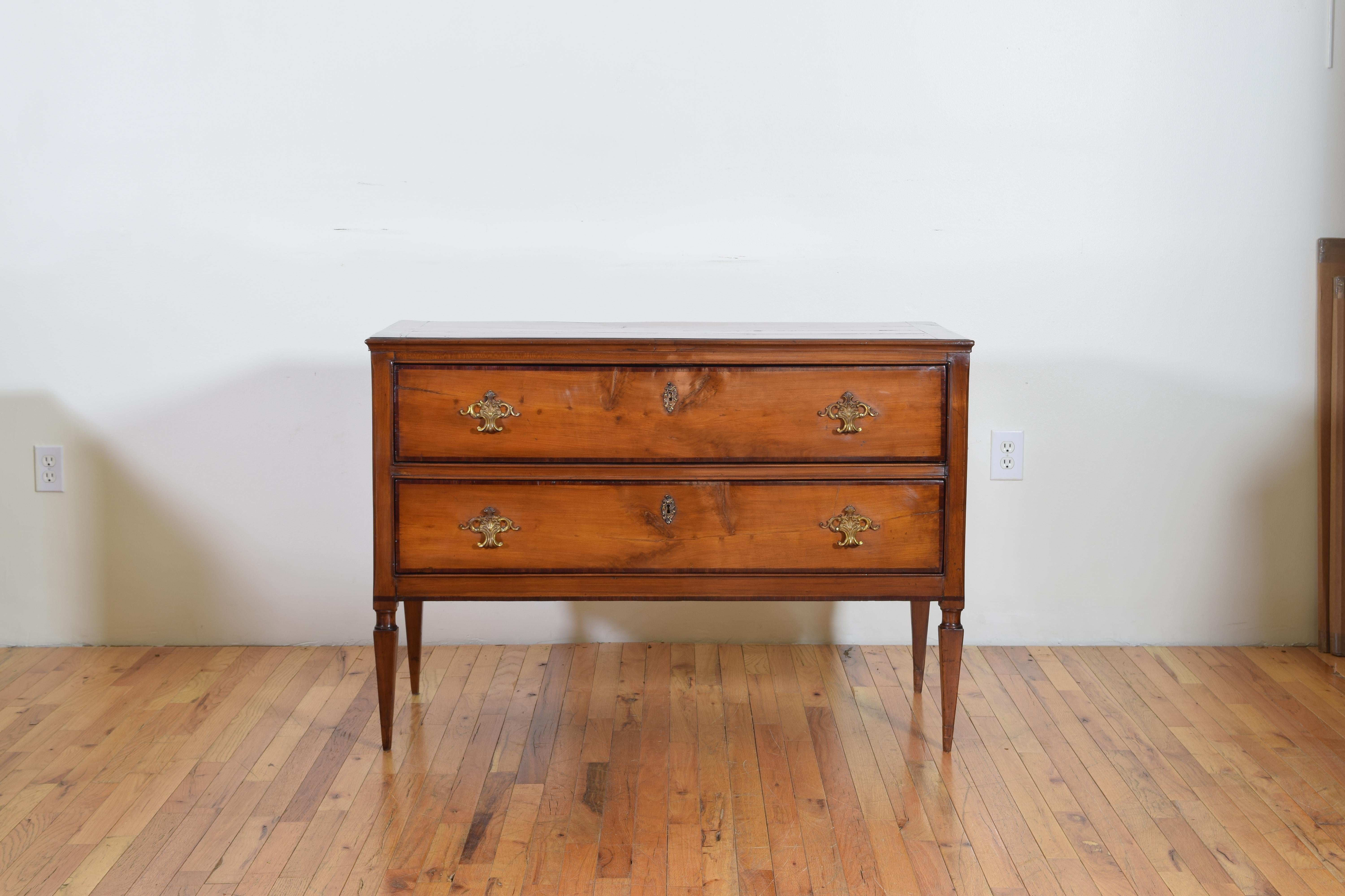 Early 19th Century Italian, Tuscan, Neoclassical Period Fruitwood 2-Drawer Commode, circa 1800