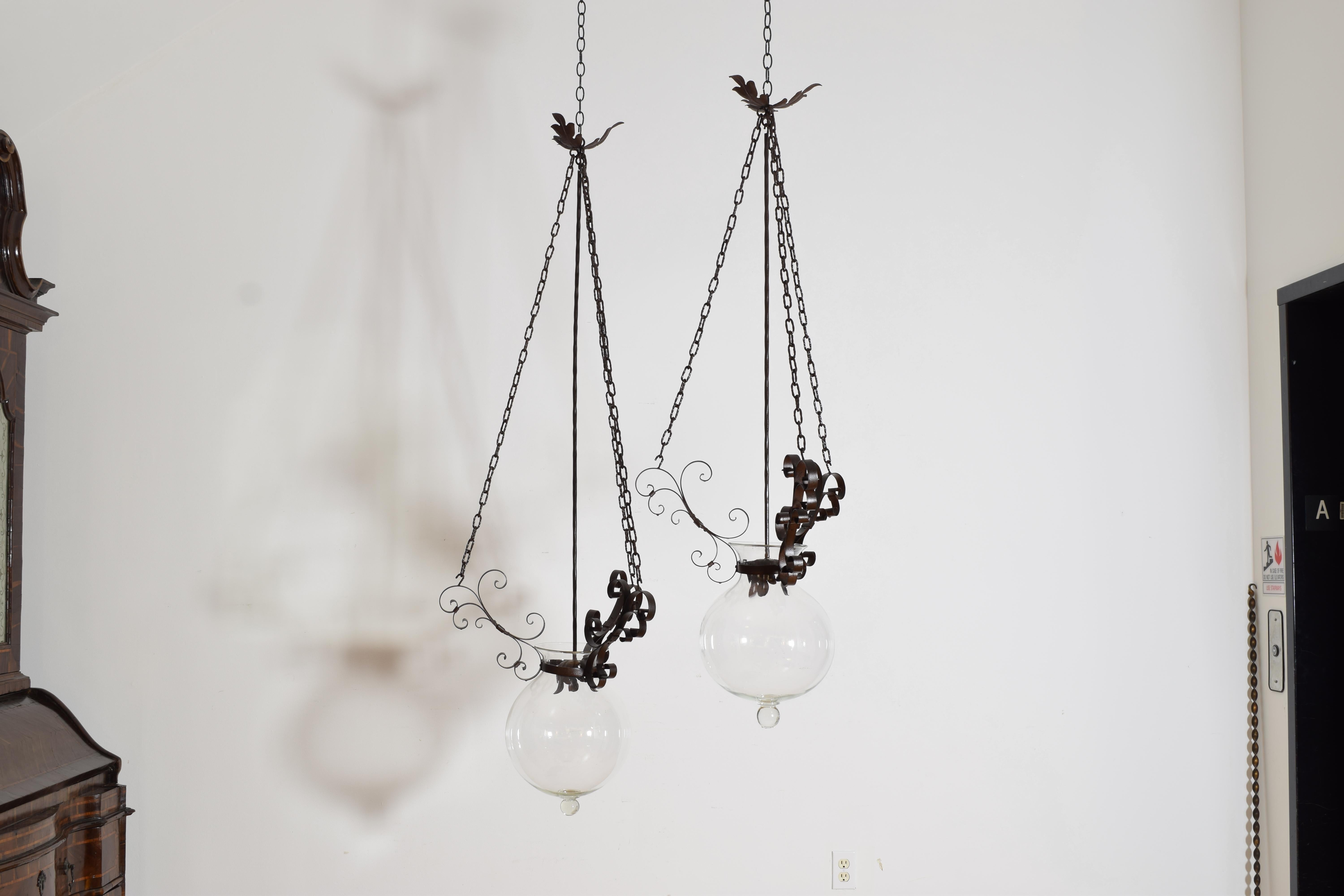 Neobarocco Italian, Tuscan, Pair of Iron and Blown Glass Pendant Lanterns, Mid-19th Century in vendita