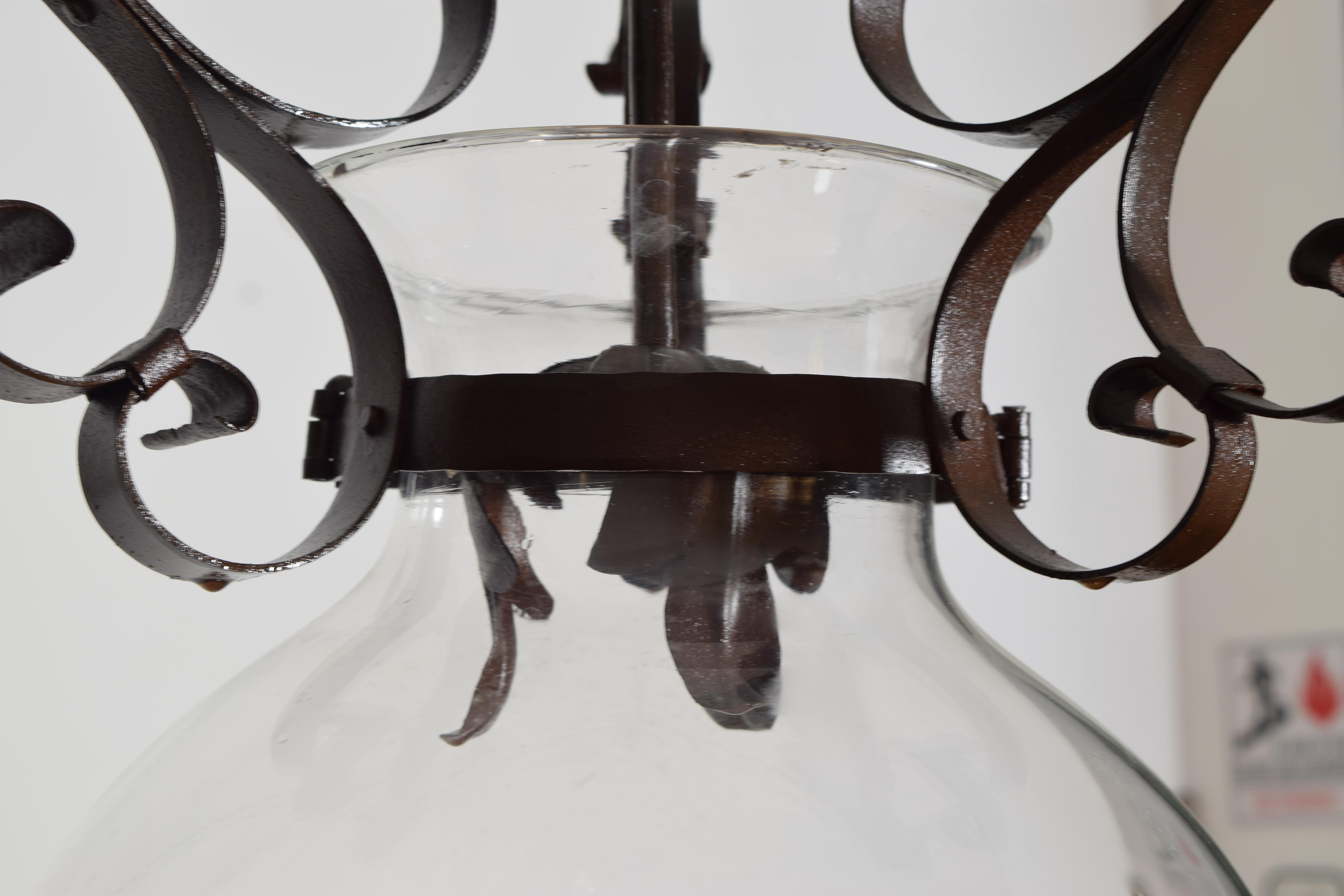 Vetro Italian, Tuscan, Pair of Iron and Blown Glass Pendant Lanterns, Mid-19th Century in vendita