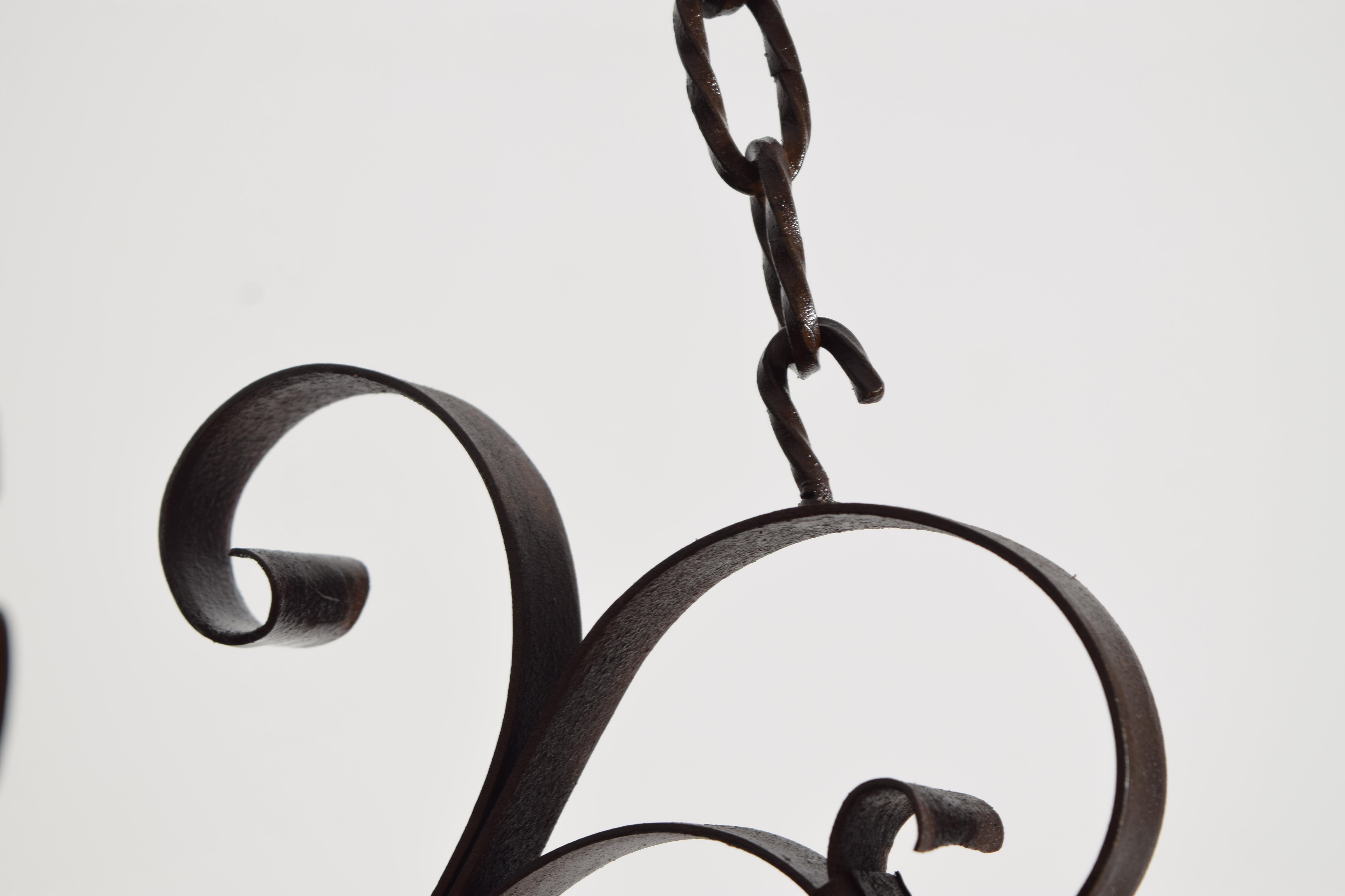 Italian, Tuscan, Pair of Iron and Blown Glass Pendant Lanterns, Mid-19th Century in vendita 1