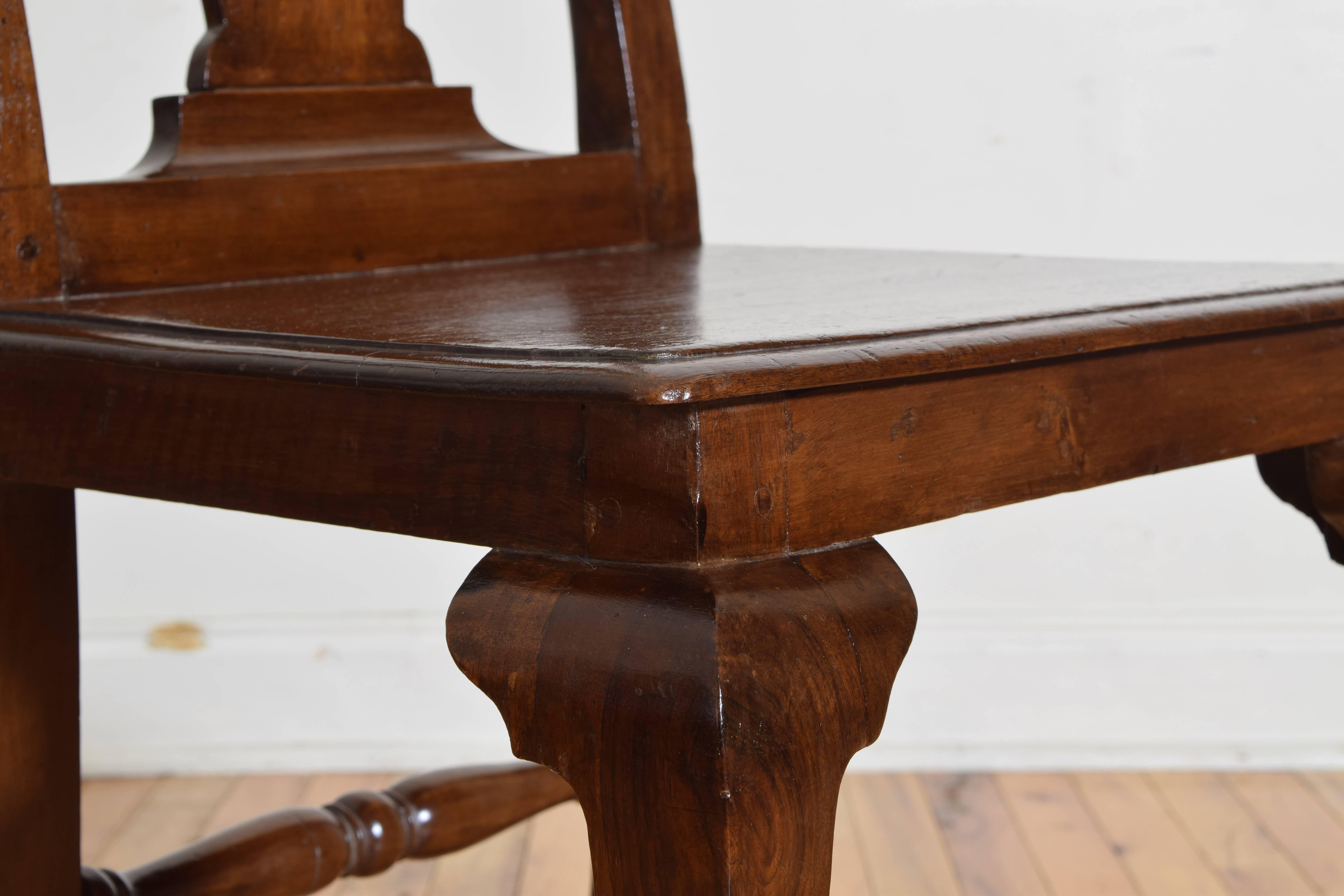 Italian, Tuscan, Queen Anne Style Pair of Walnut Side Chairs, Late 18th Century 6